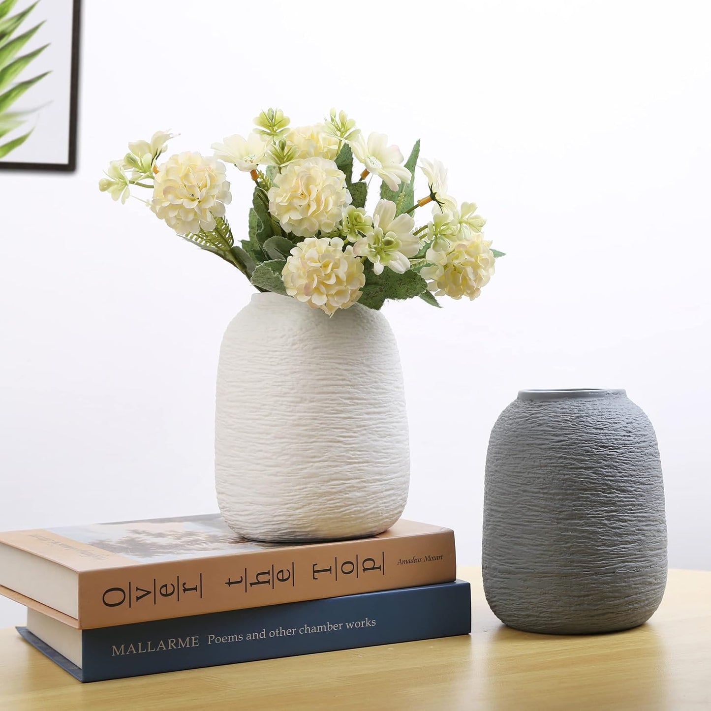 Grey Ceramic Vases / Zj Grey