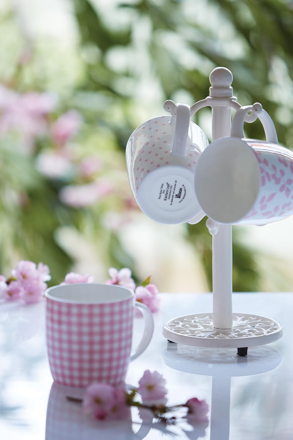 Kitchen Craft Traditional-Style Cast Iron Mug Tree Stand, White, 30x13x13 cm