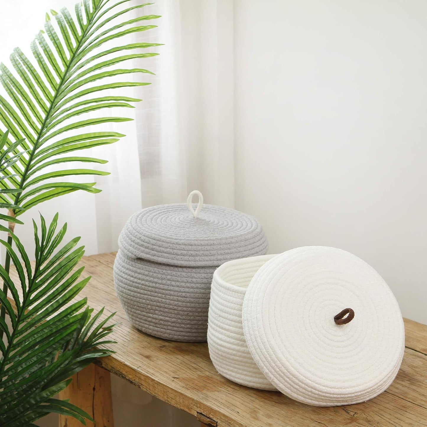 Decorative Woven Storage Bin / Small / Grey