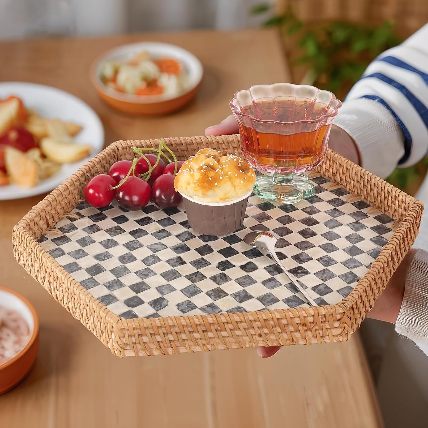Hexagon Rattan Tray / Black Checker