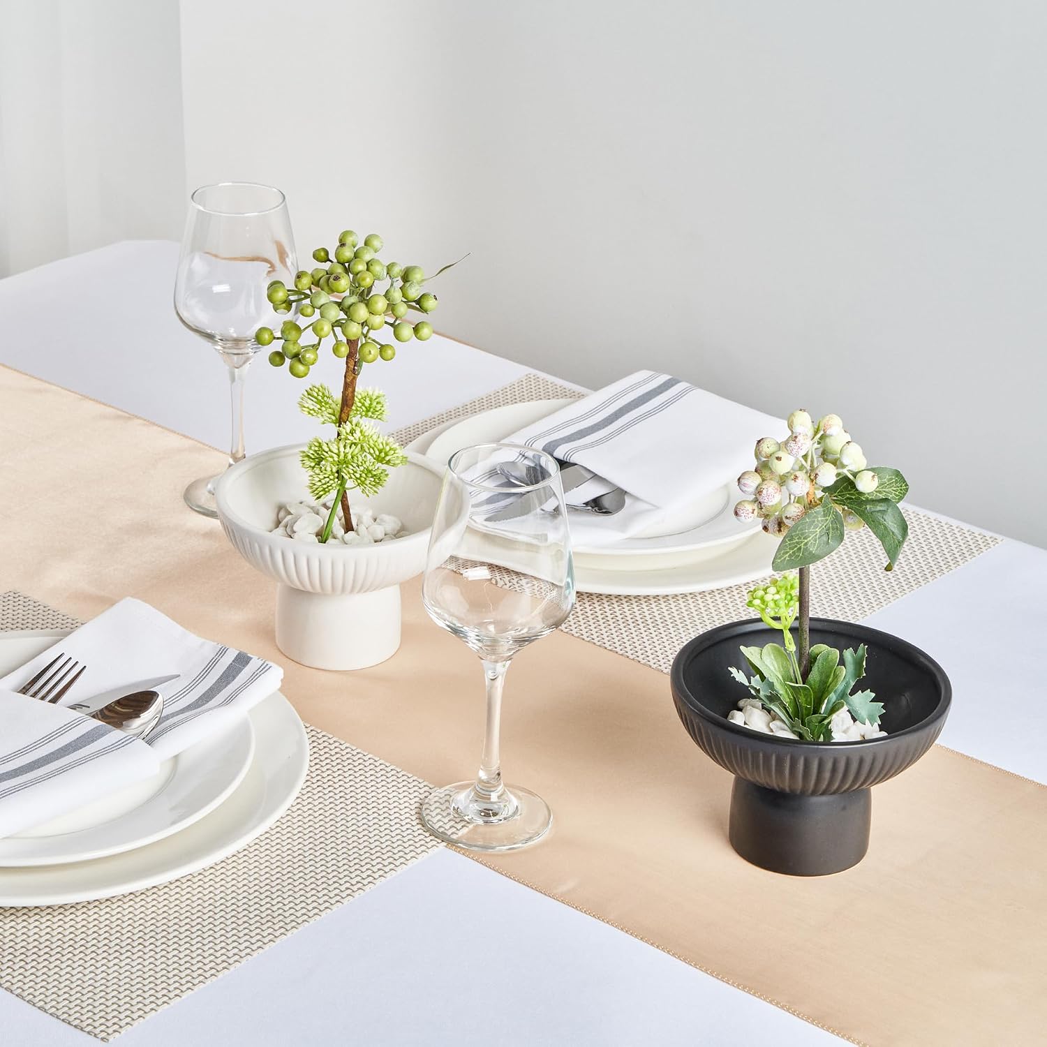 Table Art Flower Vase / White / Pedestal, 6