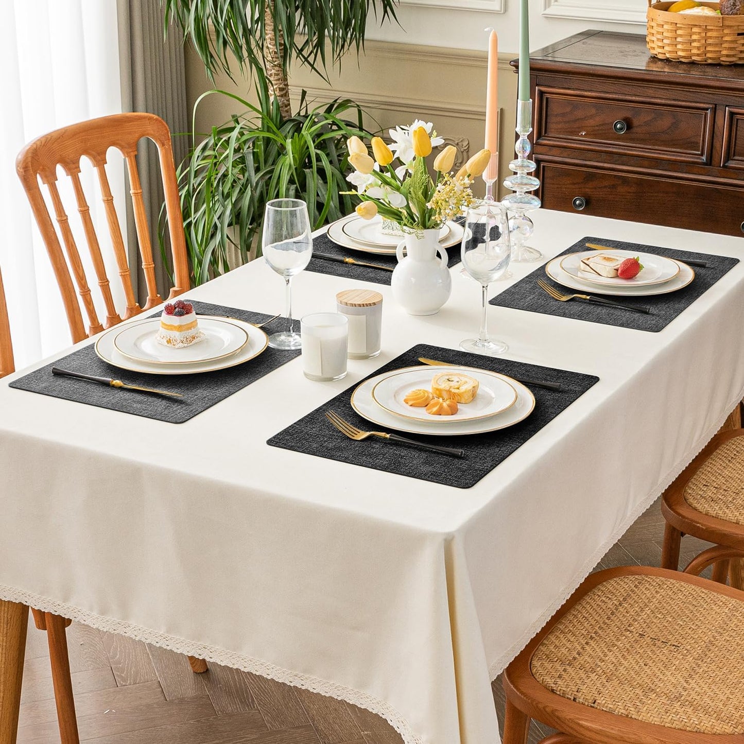 Romanstile Vinyl Placemats Set of 8, Reversible Faux Leather Heat Resistant Wipeable Table Mats, Waterproof Washable