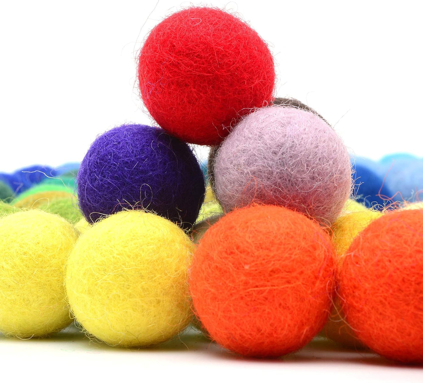 Glaciart One Felt Pom Poms, Wool Balls (160 Pcs) 4 Sizes: 1 cm, 1.5 cm, 2 cm & 2.5 cm, Handmade Felted 40 Color (Red