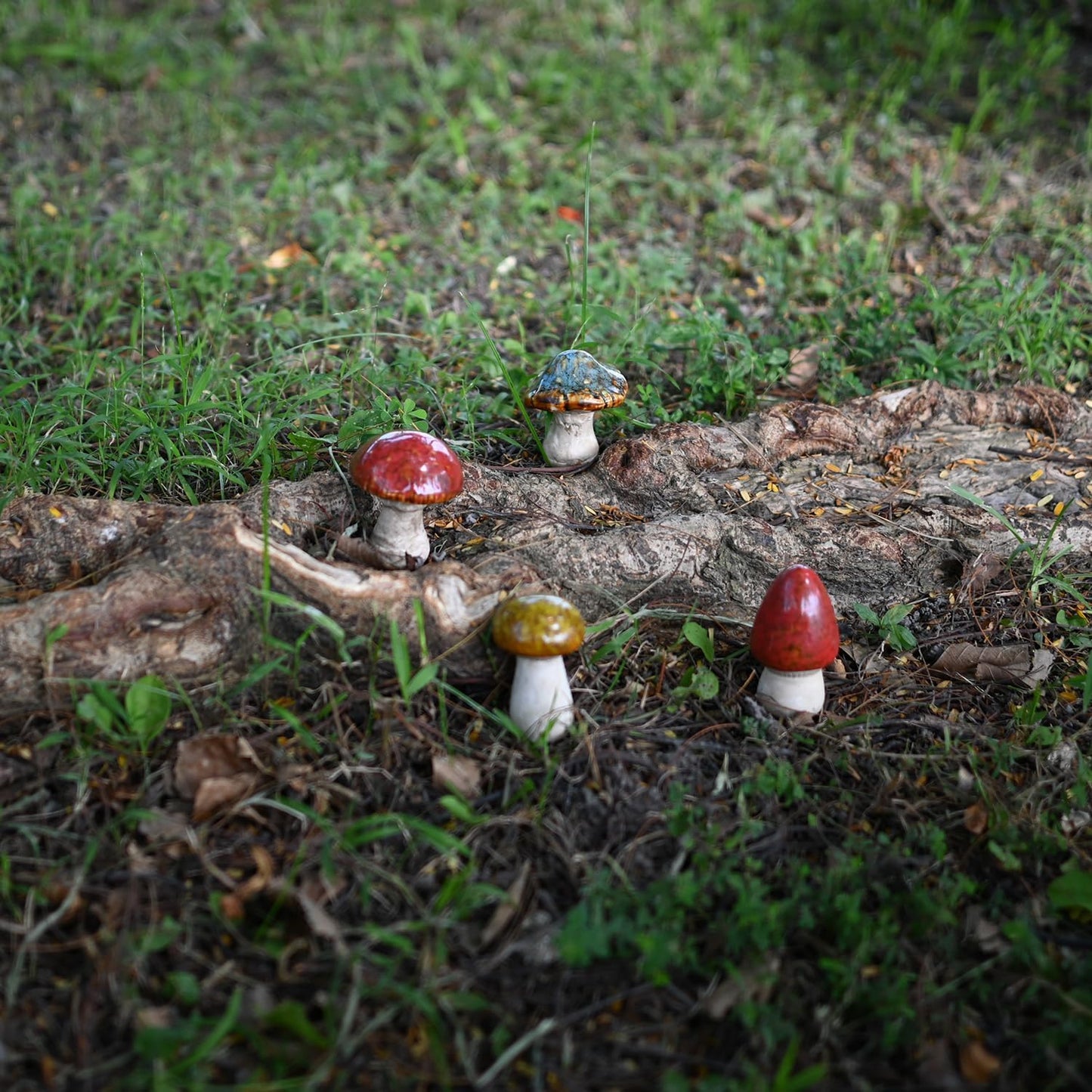 Ceramic Mushrooms Figurine Garden Decor / Small-4 / 3 Inch / Set of 4