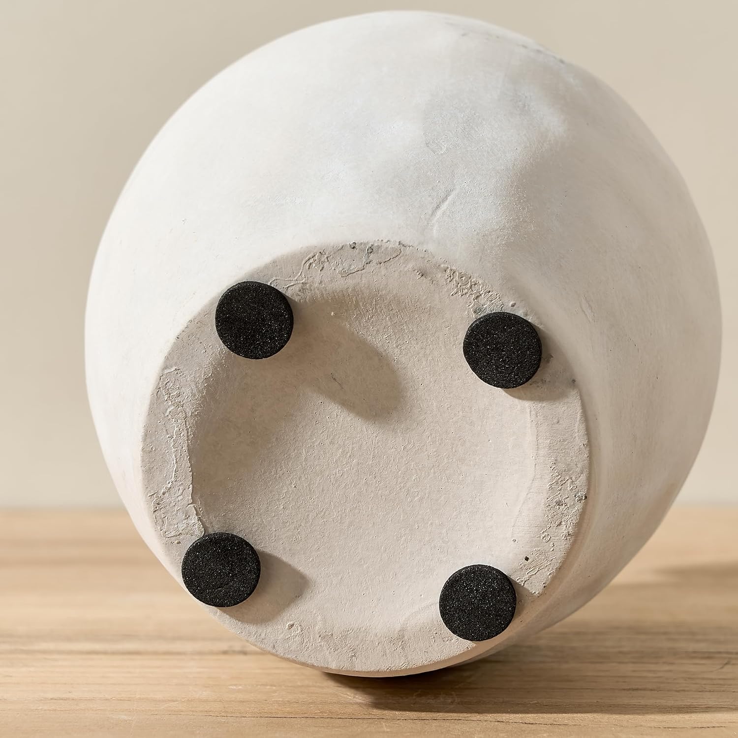 5.94" Ceramic Vase / Off-white- 5.94