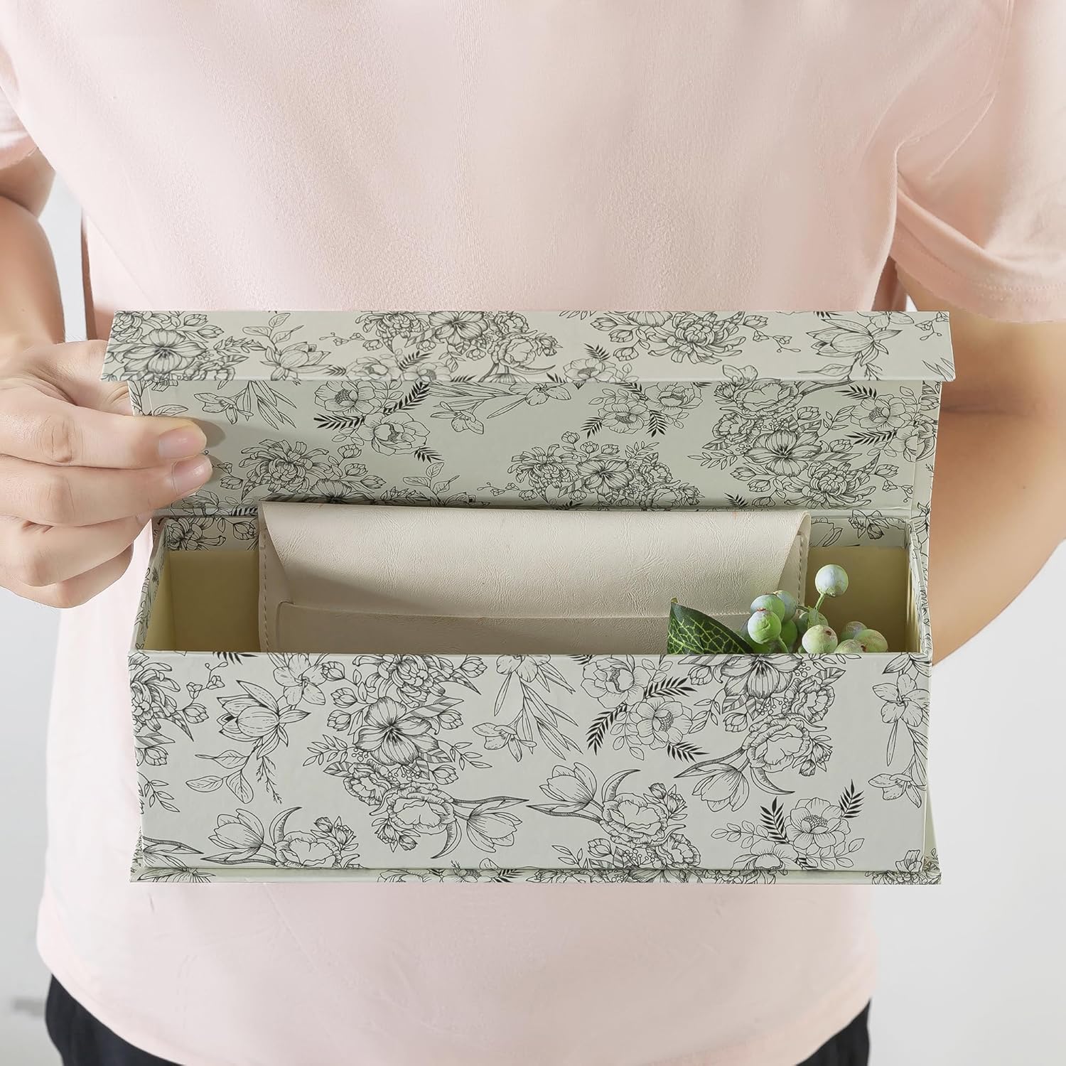 Cardboard Boxes / Decorative Storage Boxes / Elegant Floral / Set of 3