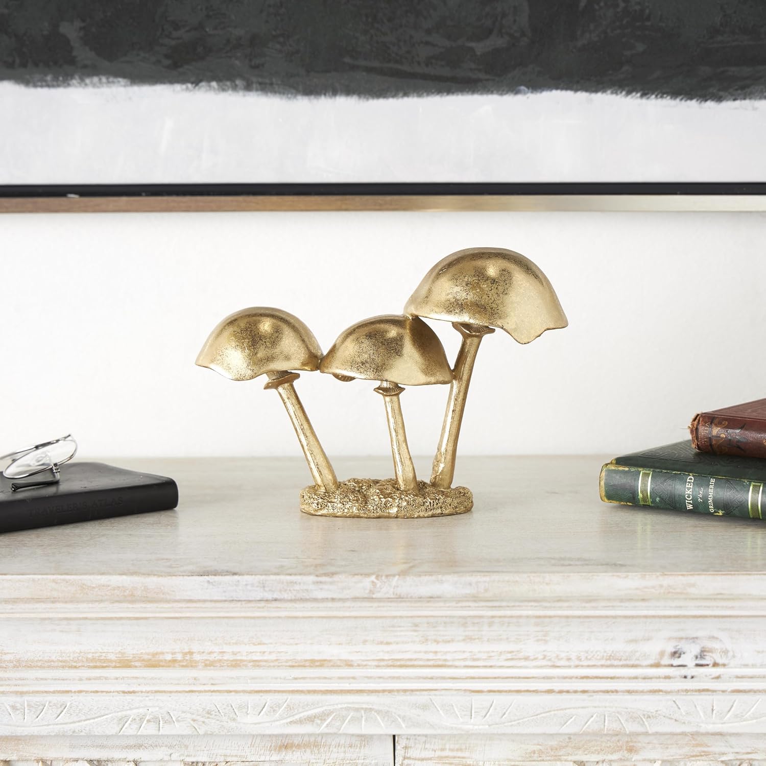 Accent Figurine / SMALL SIZE / Gold / 10 x 4
