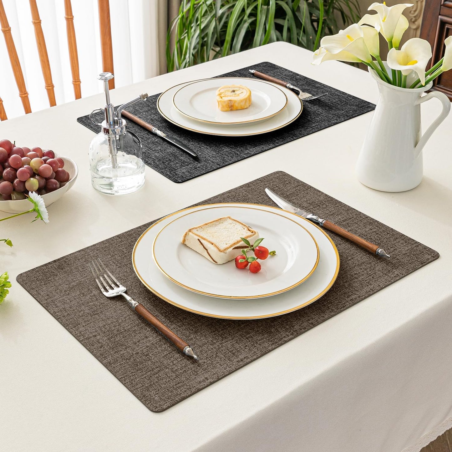 Romanstile Vinyl Placemats Set of 8, Reversible Faux Leather Heat Resistant Wipeable Table Mats, Waterproof Washable