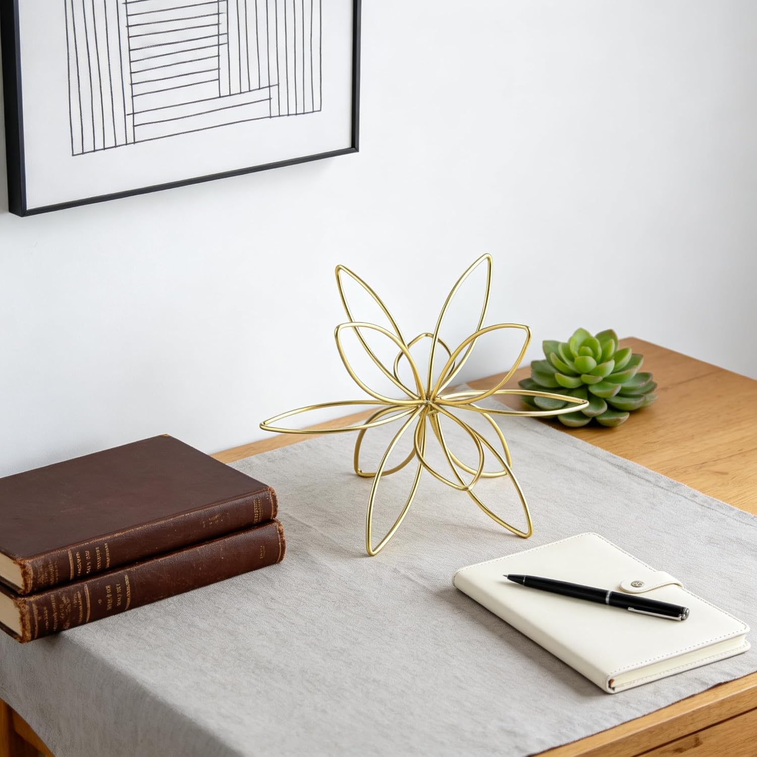 Brass Decorative Objects / Gold