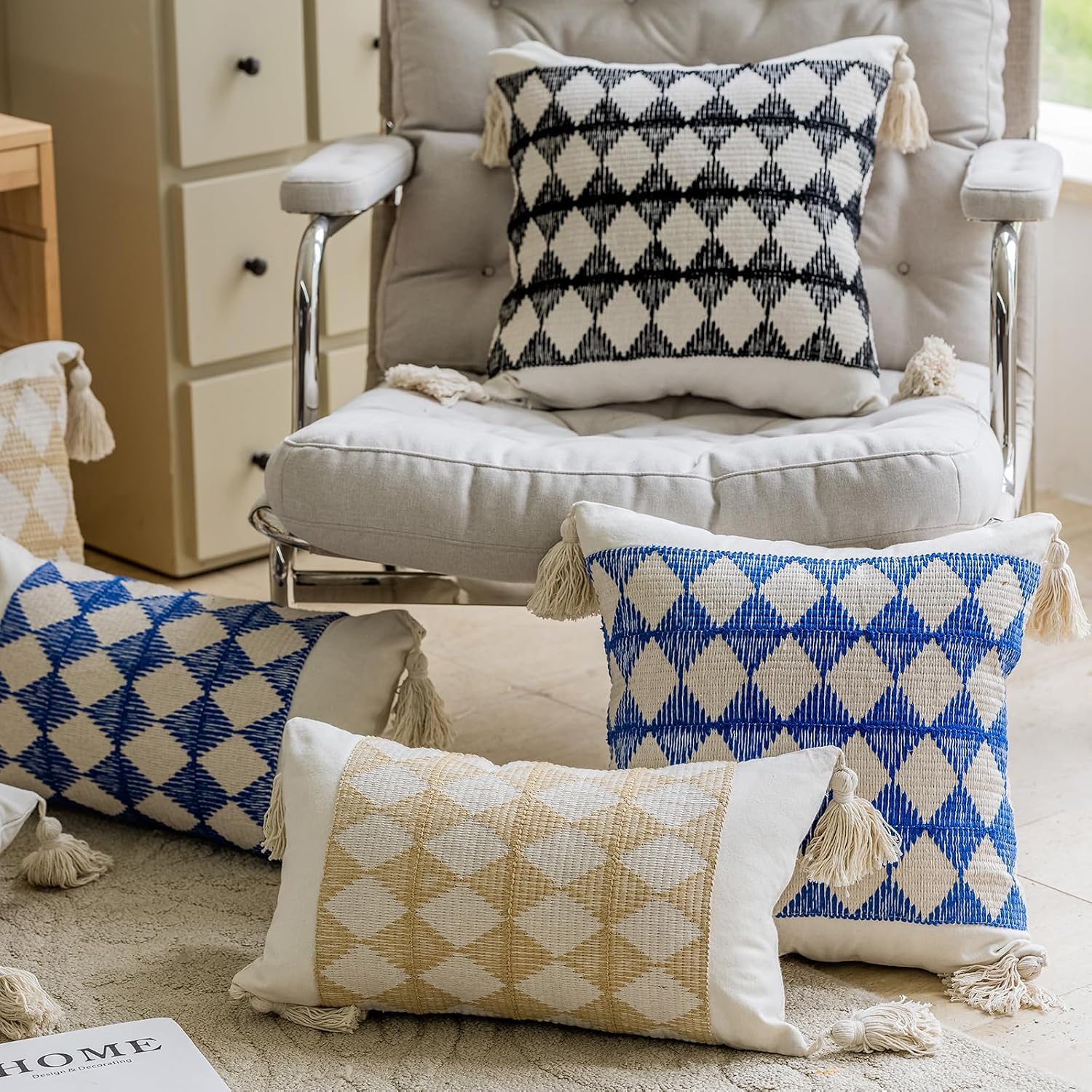 Tassels Farmhouse Pillow Covers / 20 x 12 / Blue Plaid