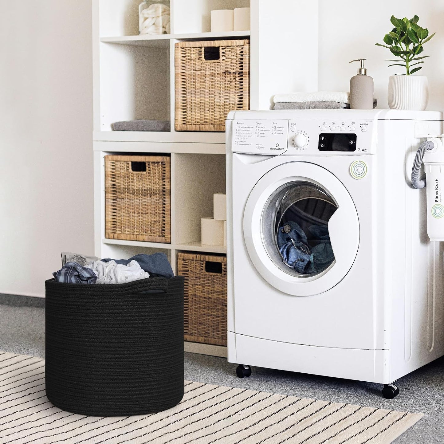 Large Storage Basket / Black / 16 x 14