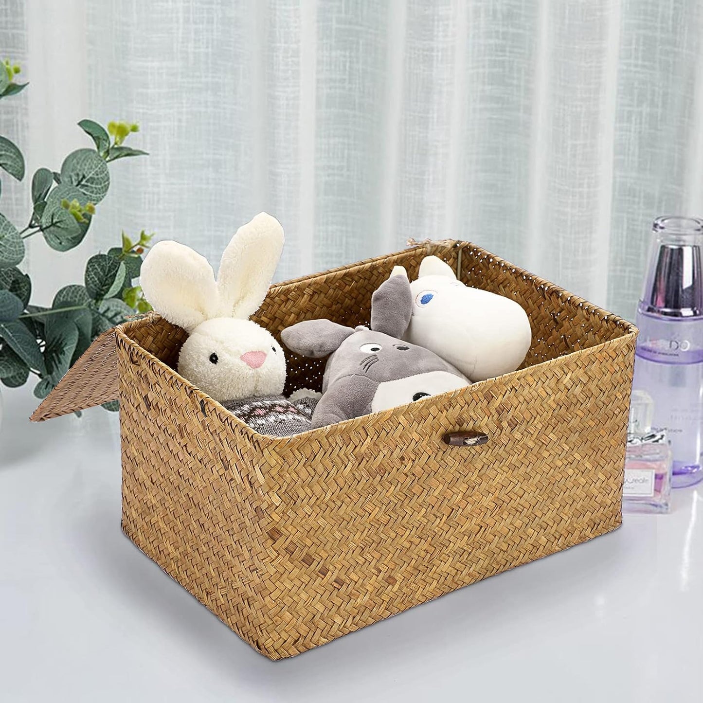 Wicker Shelf Baskets Bin / Medium / Caramel