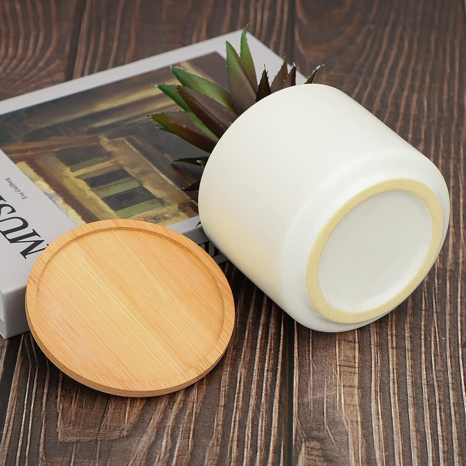 Ceramic Pot and Wooden Tray / 1 Set Pineapple