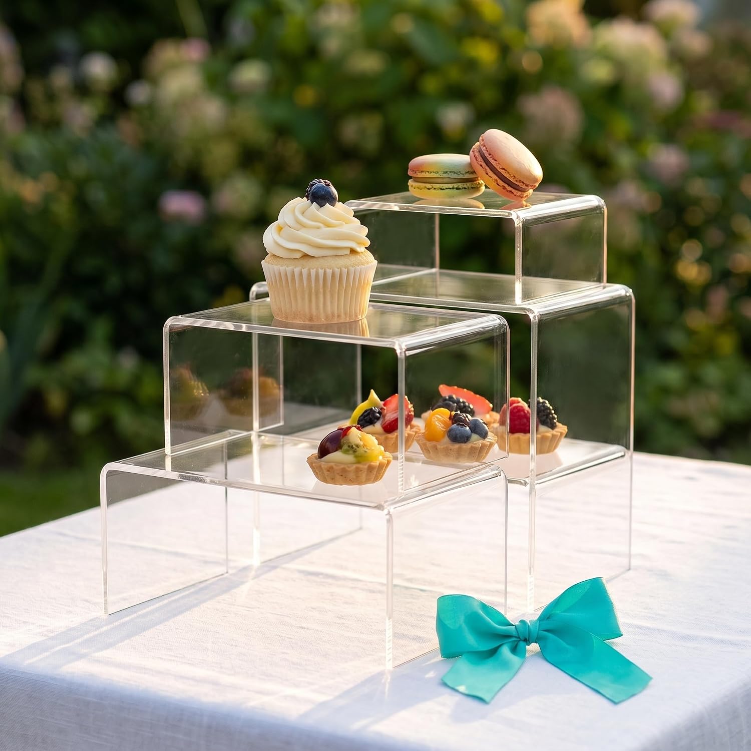 Cupcakes and Jewelry Display Stands / Clear / Set of 9