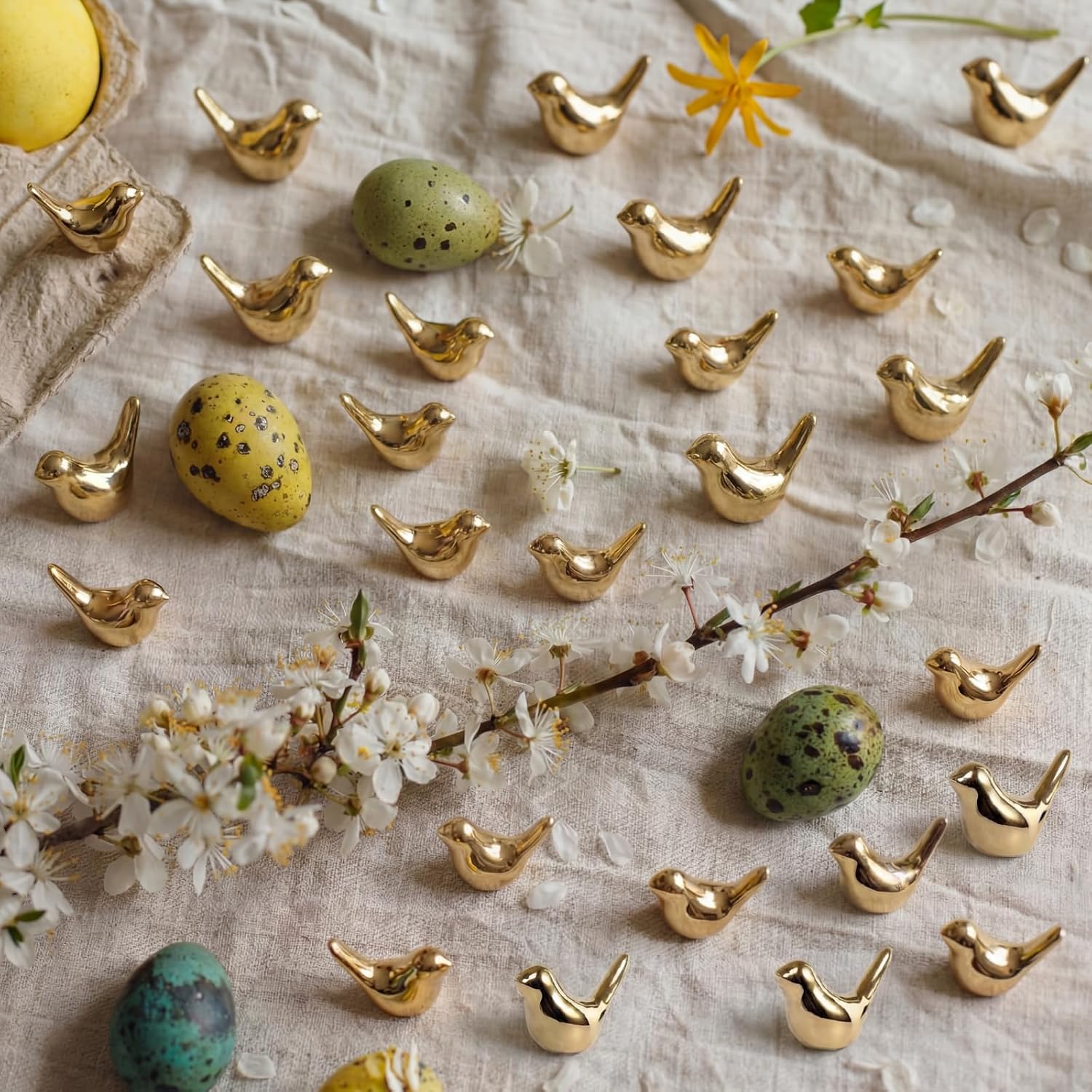 Golden Mini Bird Figurines Miniature Resin Bird Statues Small Animal Statues / Gold / Set of 100