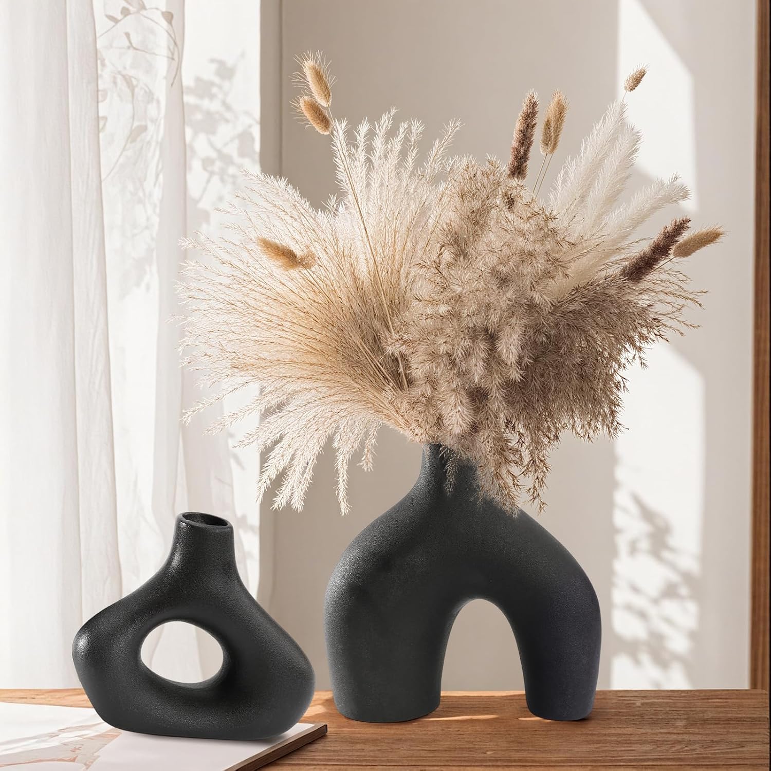 Modern Ceramic Vase / Black / Set of 2