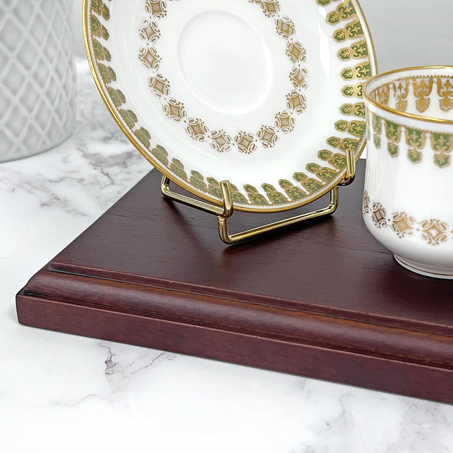 Wire Easel Stand / Gold