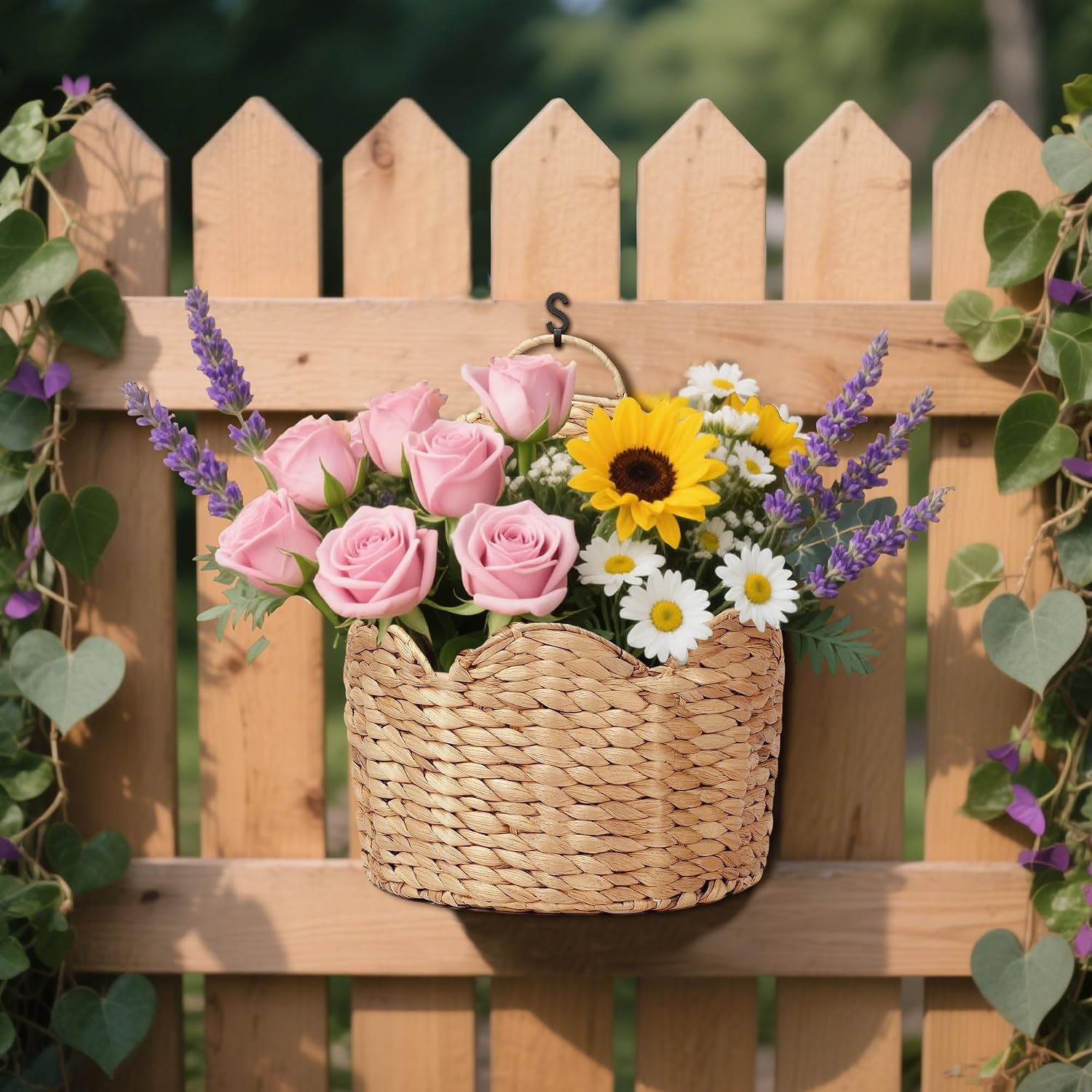 Door Basket Scalloped Hanging Storage Basket / Large