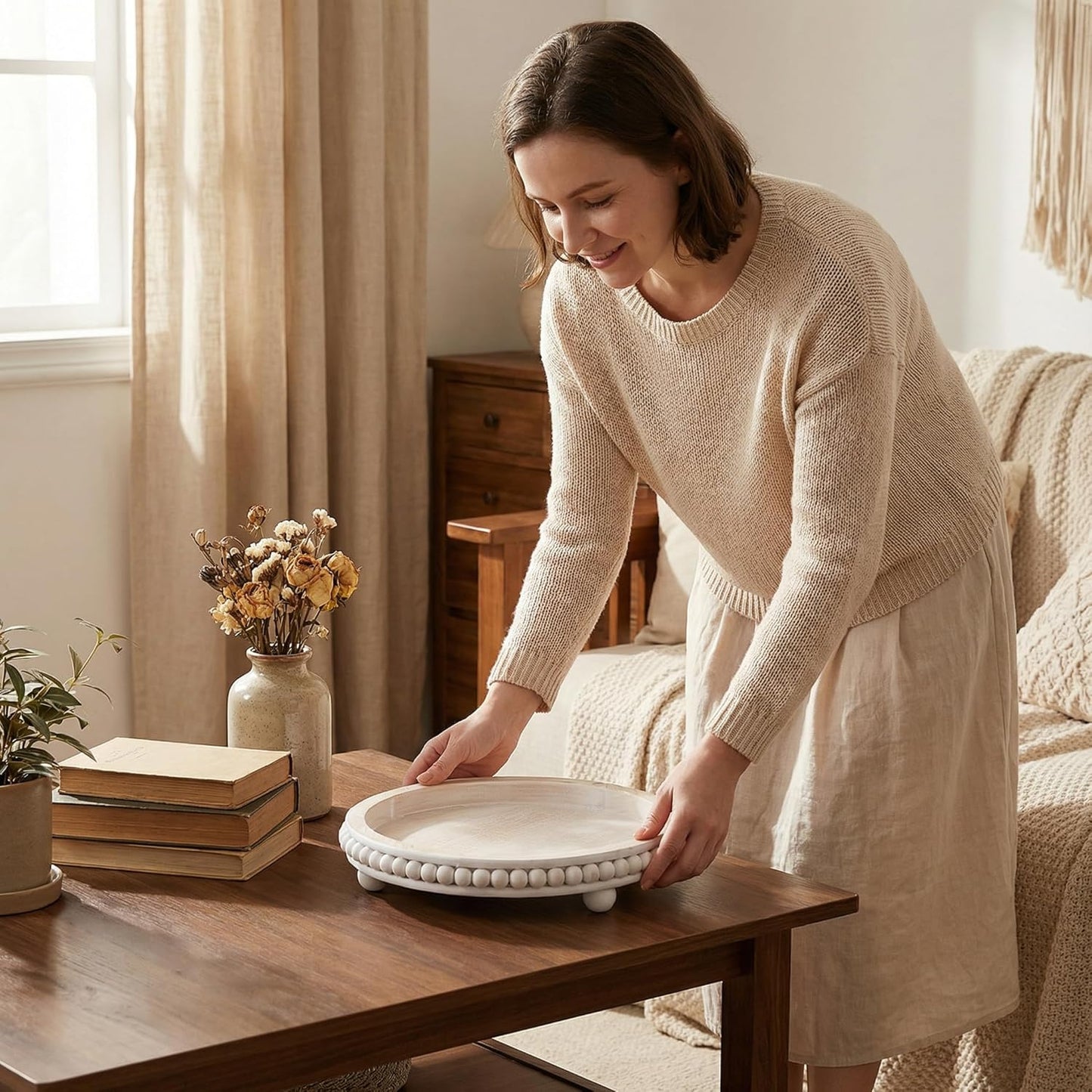 Washed Wooden Beaded Tray / White / Round / 12 Inch