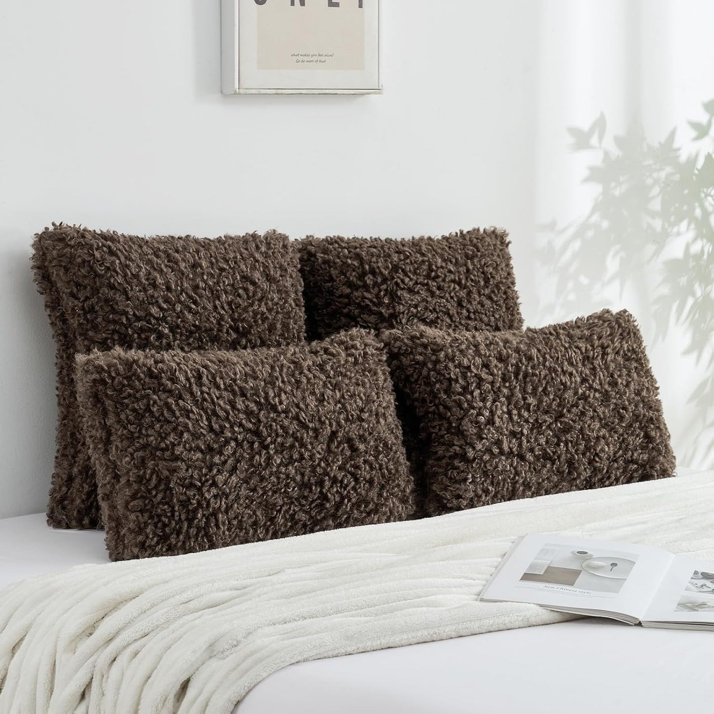 Decorative Throw Pillow Covers / Chocolate / 18 x 18 / Set of 2