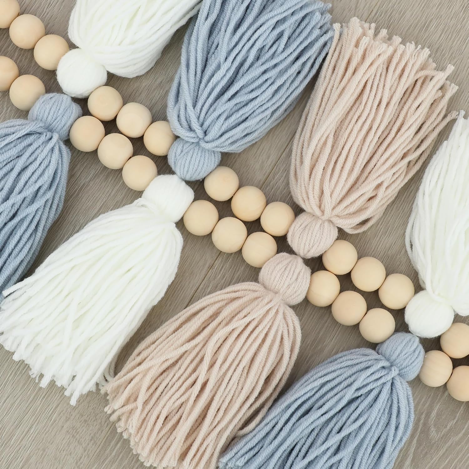 Boho Yarn Tassel Garland / Blue