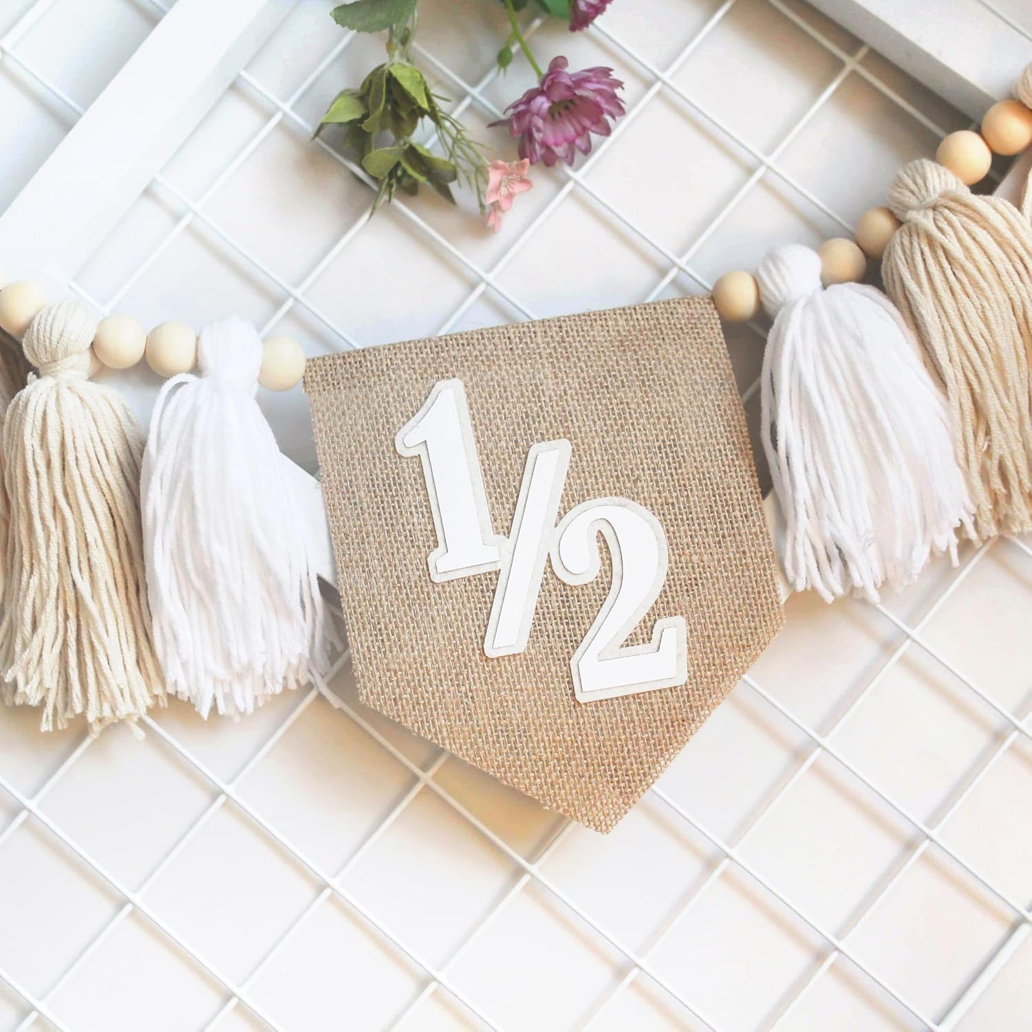 Wood Bead Tassel Garland / White