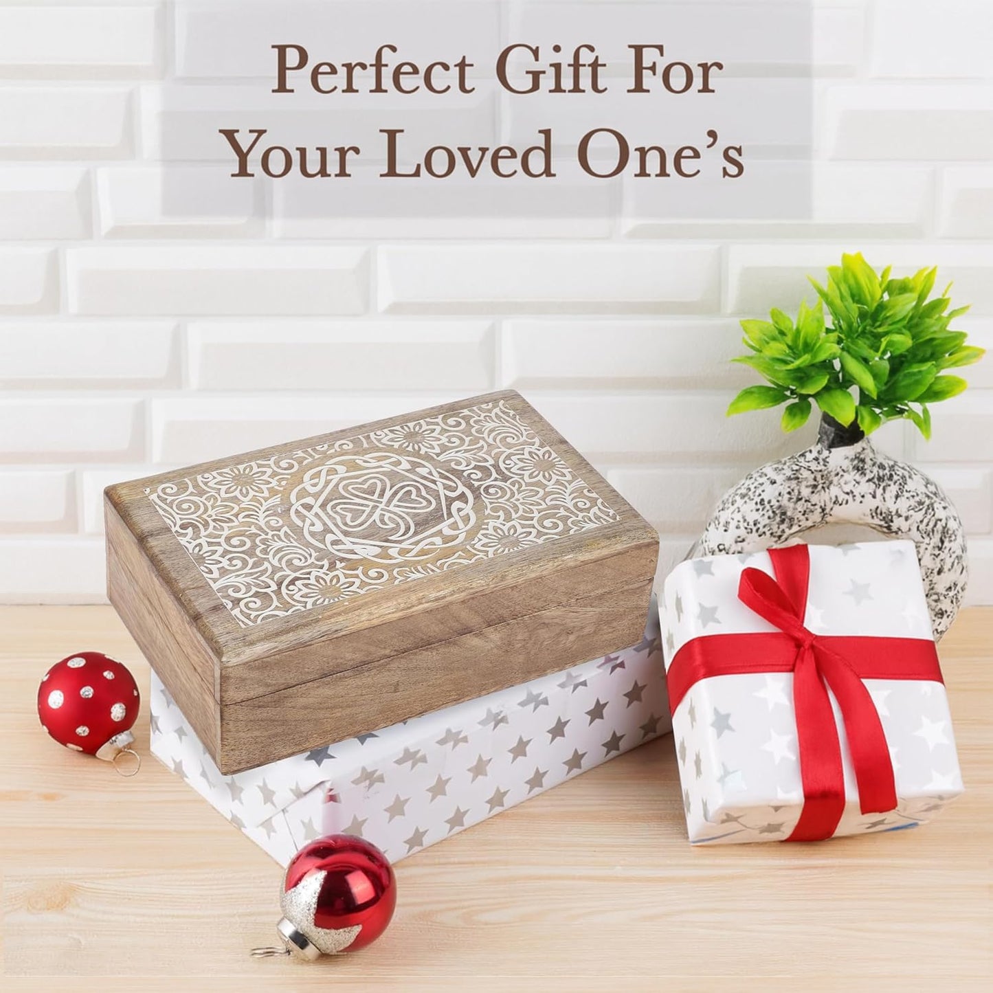 Mango Wood Jewelry Box / Center Flower Des