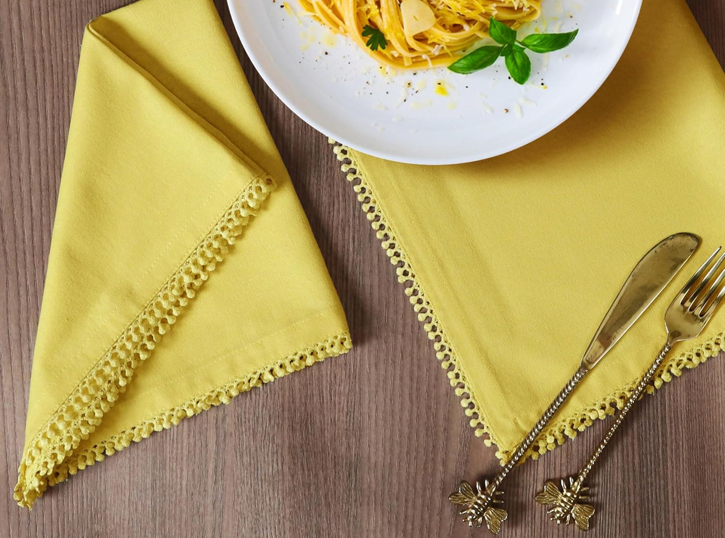 Bedding Craft Cotton Cloth Dinner Napkins Set of 12 – 18x18 Yellow with Decorative Lace Selvedge – Durable Machine