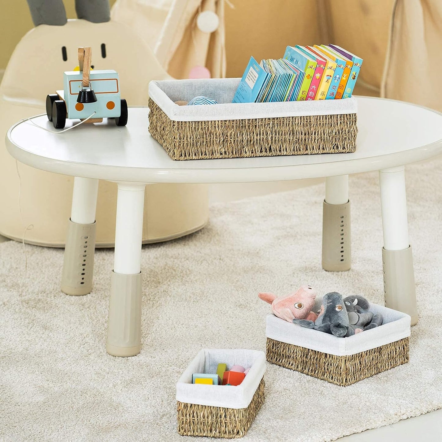 Hand-woven Nesting Wicker Baskets Set / Natural