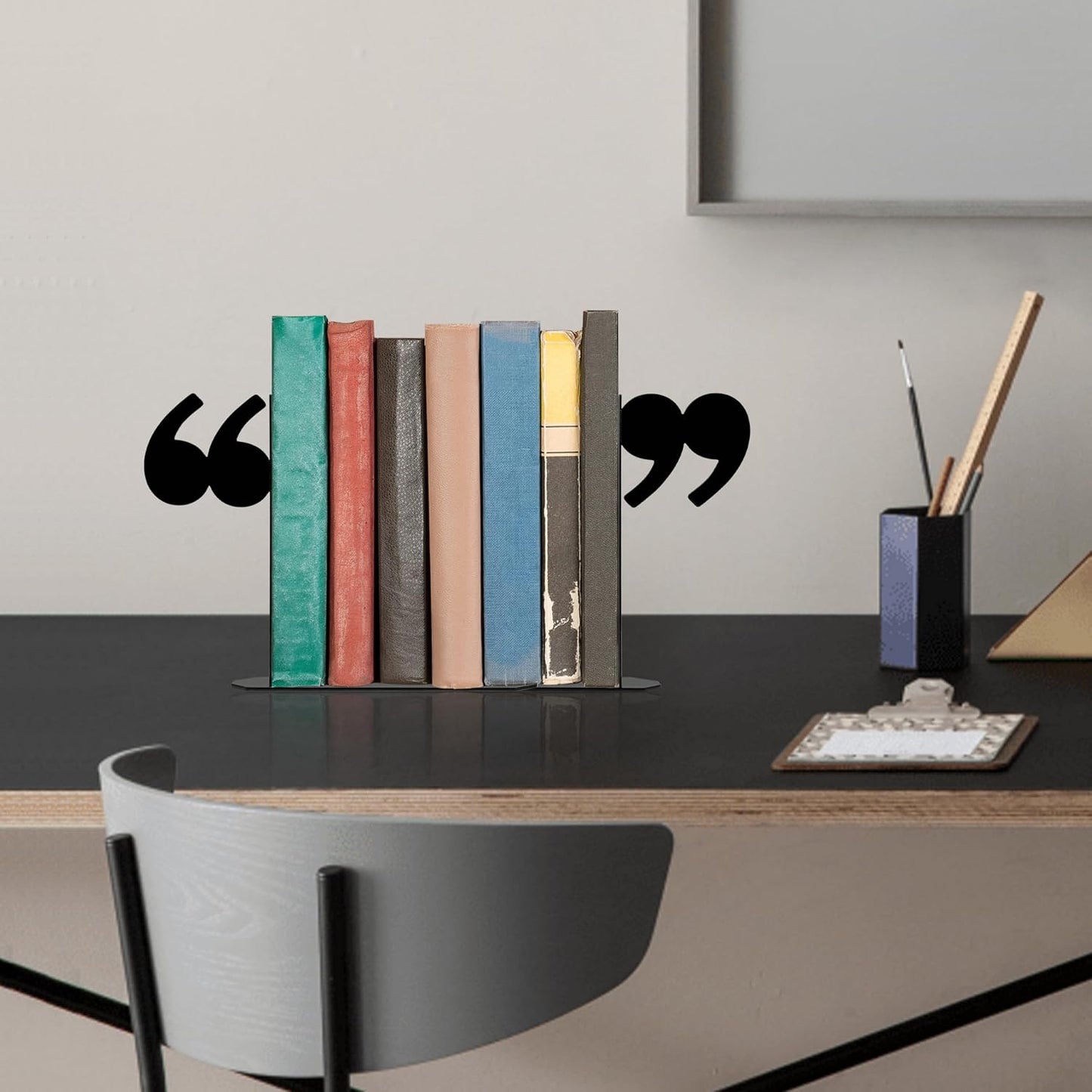 Unique Bookends Decorative Metal Quotation Mark Design