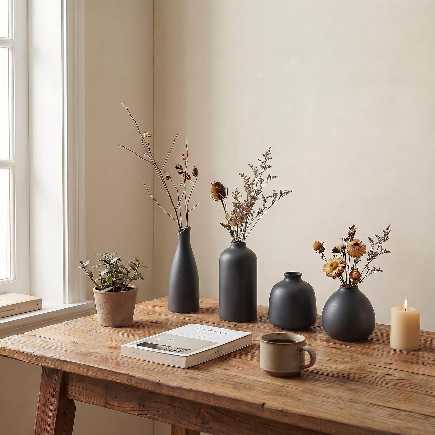 Small Ceramic Vase / Black - 11-piece Set / Set of 11