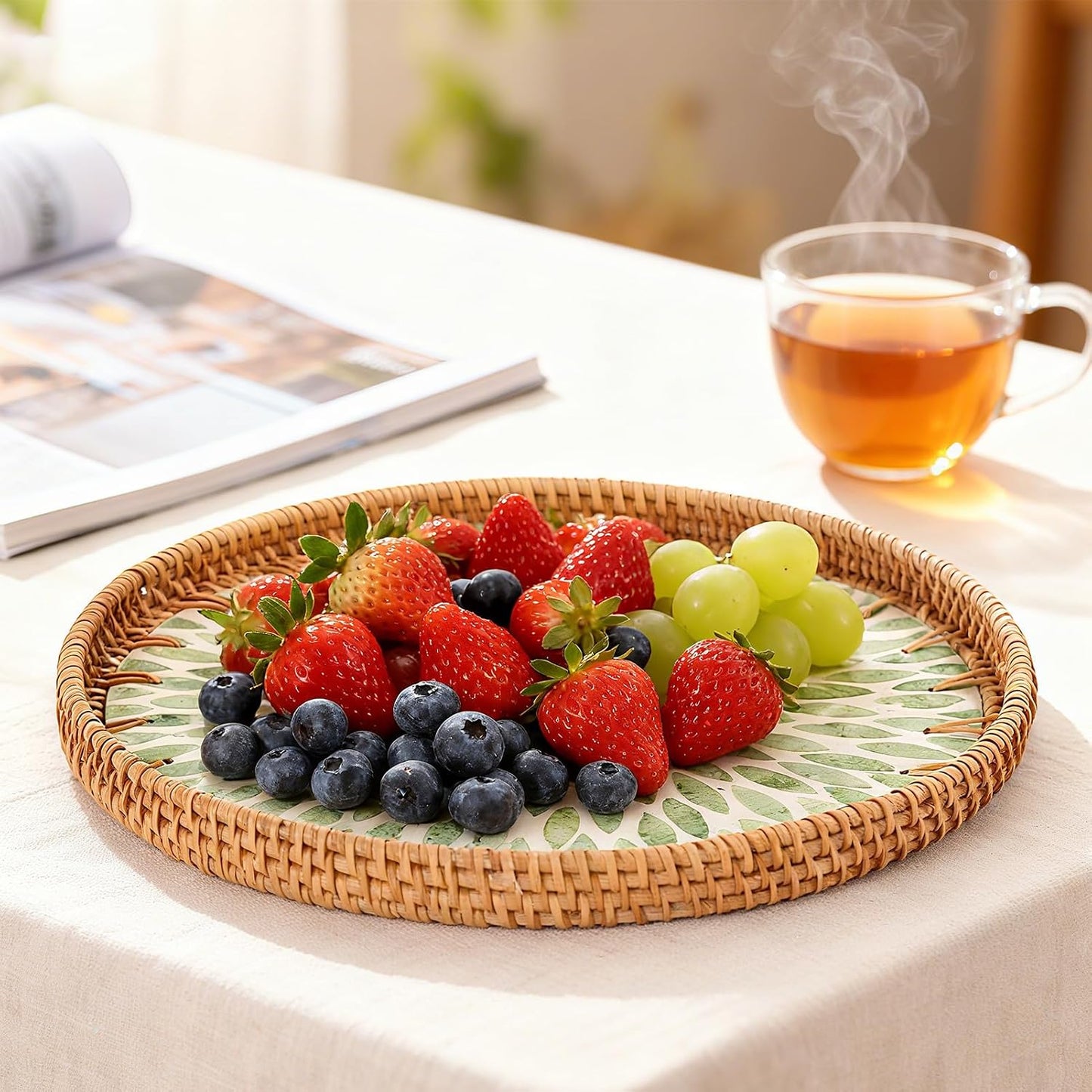 Round Rattan Tray / Green / 11.8