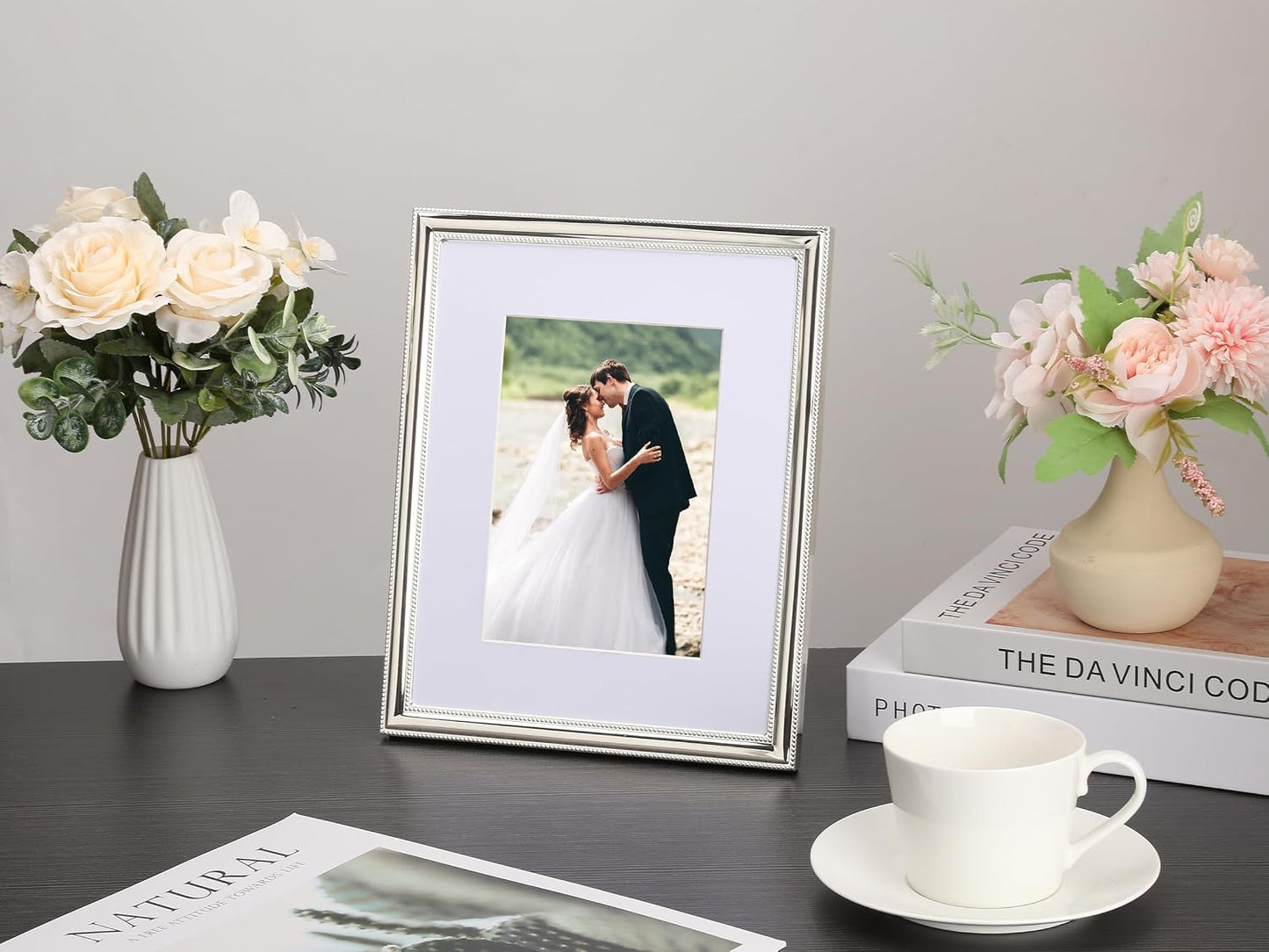 YiPinYin Classy Silver Plated 8x10'' Metal Picture Frame 2 pack,Classic Beaded Frame 8x10'' Mat 5x7'',Real Glass Front