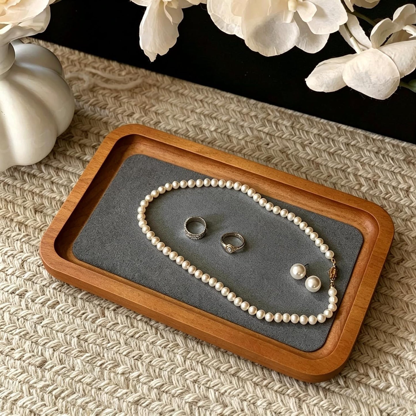 Wooden Jewelry Display Tray Rounded Rectangle Ring Showcase / Gray / Medium-w 3.9'' x H 0.6'' x L 7