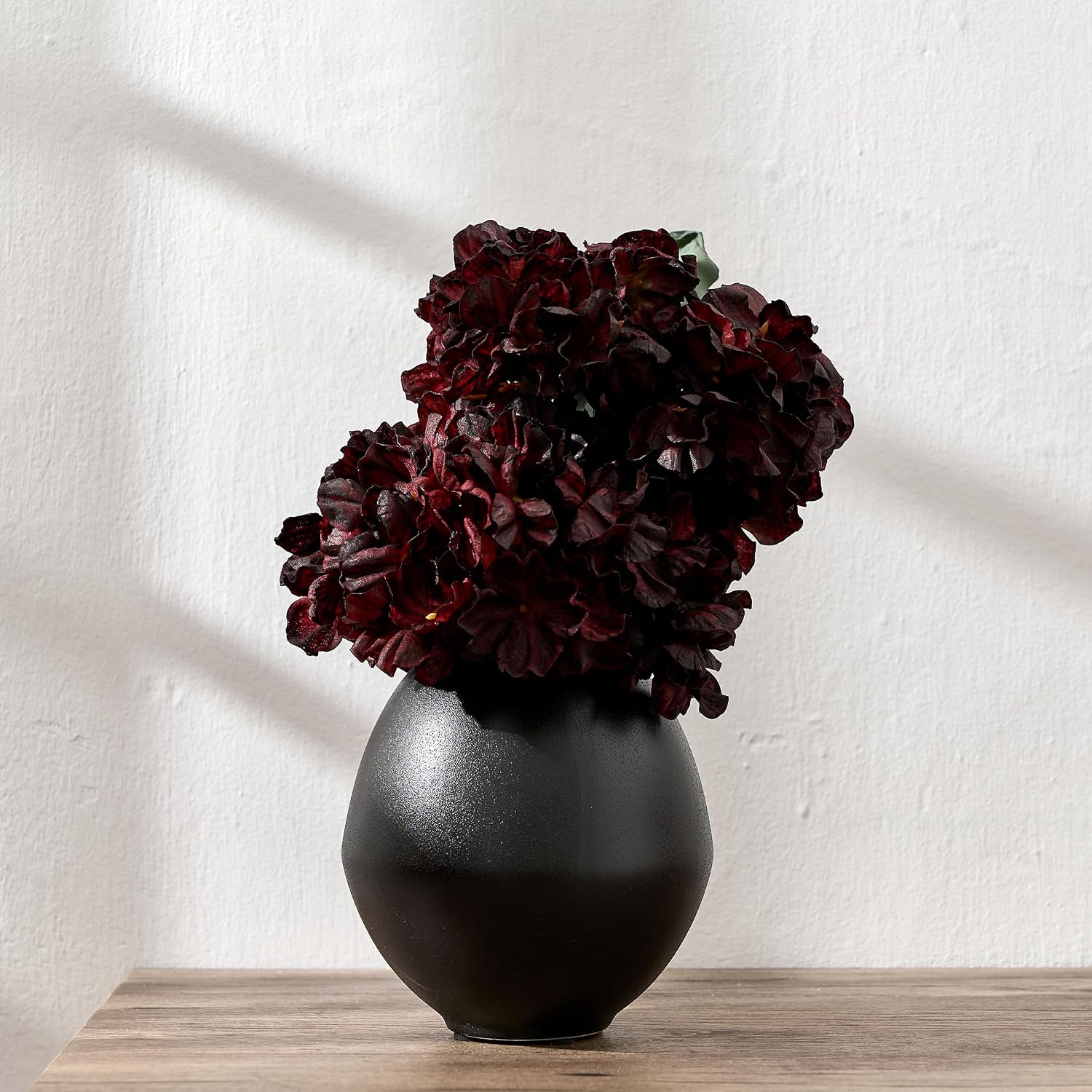 Ceramic Flower Vase / Metallic Black- 5.75 / 5.8 Inch