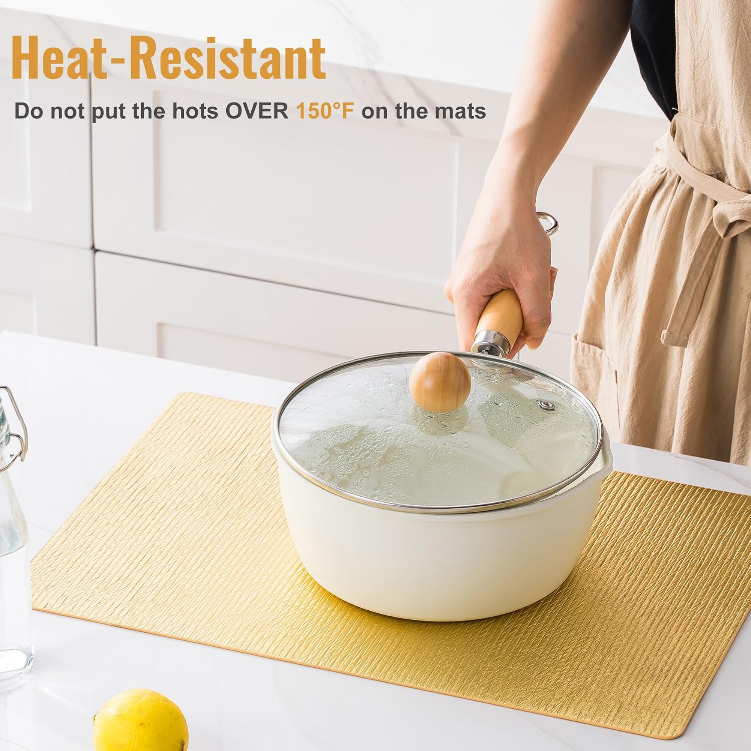 Jovono Faux Leather Placemats Set of 8, Waterproof Washable Table Mats, Easy-Clean Heat Resistant Kitchen Vinyl Place