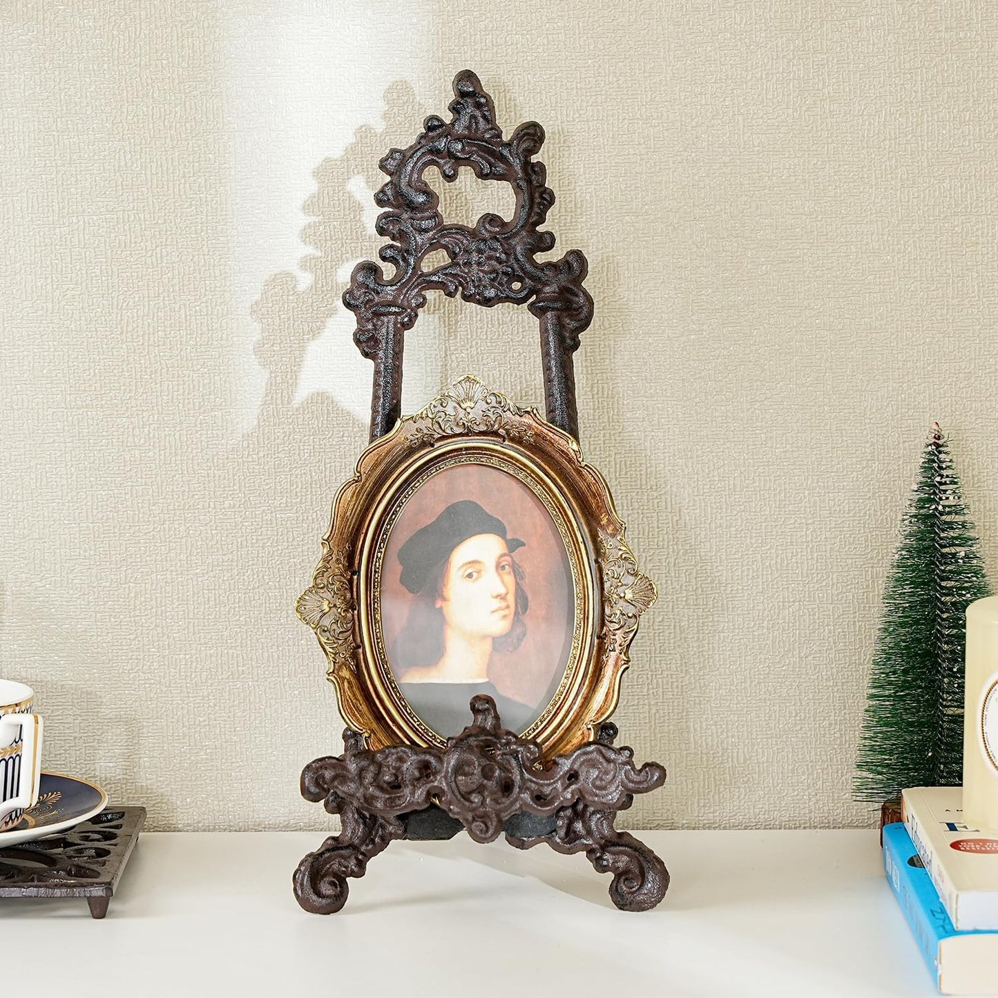 Sungmor Vintage Cast Iron Cookbook Stand, 15.5 Inches Tall Antique Brown | Small Ornate Easel Fleur De Lis Stand,Table
