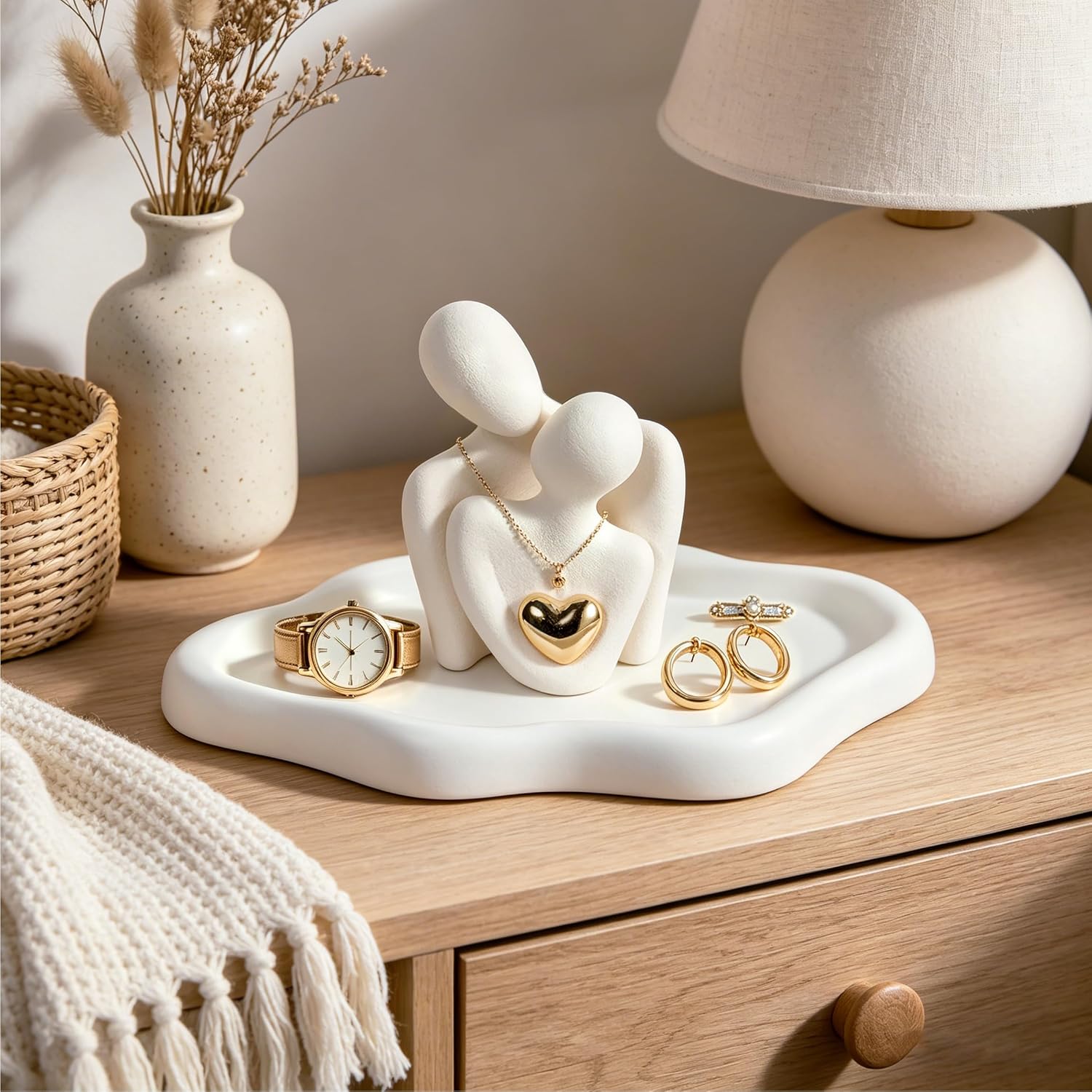 Ceramic Figurine / Cloud Jewelry Tray / Hugging Couple