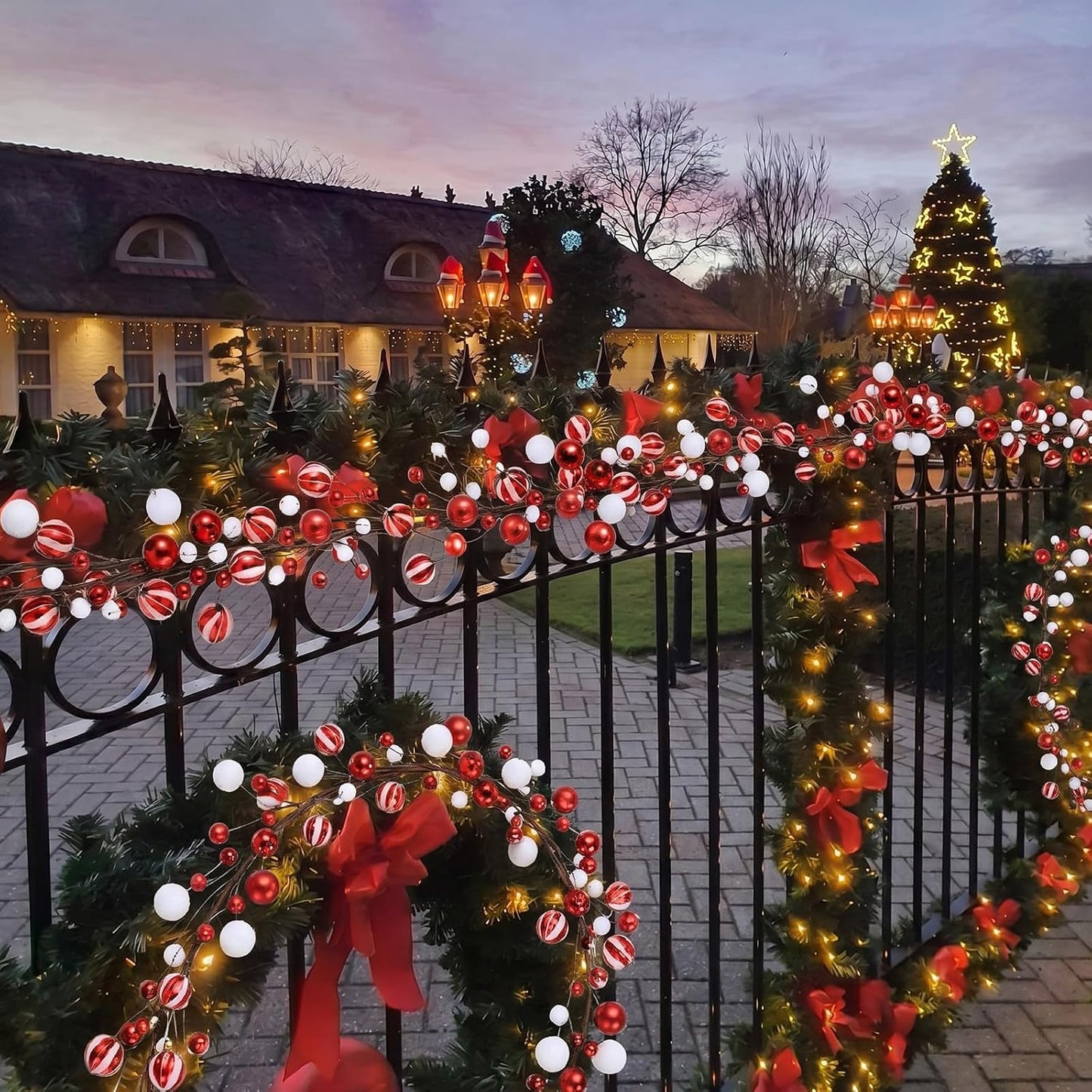 WILLBOND 18 ft Red and White Christmas Ball Garland Ball Ornaments Hanging Baubles Ornament for Xmas Christmas Tree