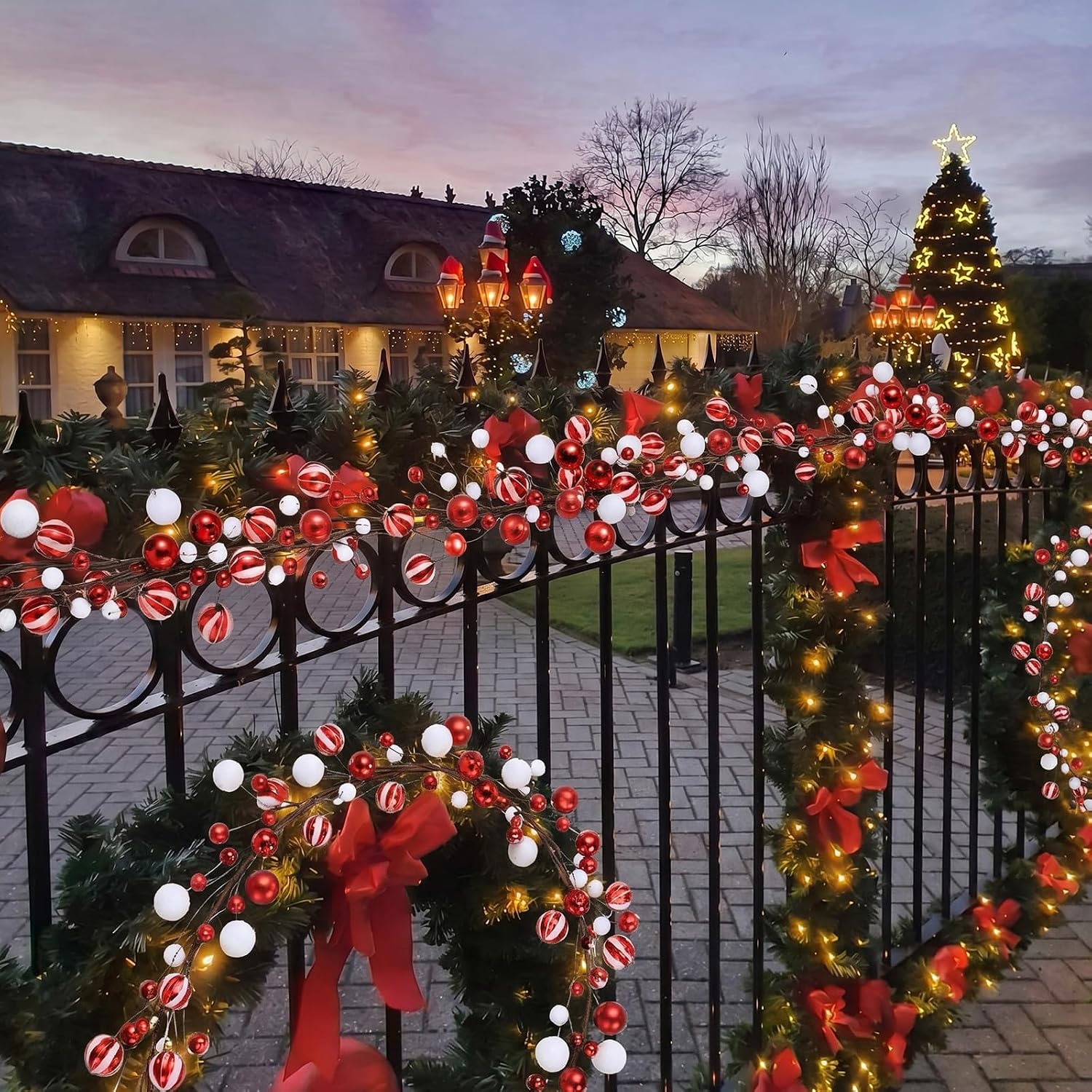 WILLBOND 18 ft Red and White Christmas Ball Garland Ball Ornaments Hanging Baubles Ornament for Xmas Christmas Tree