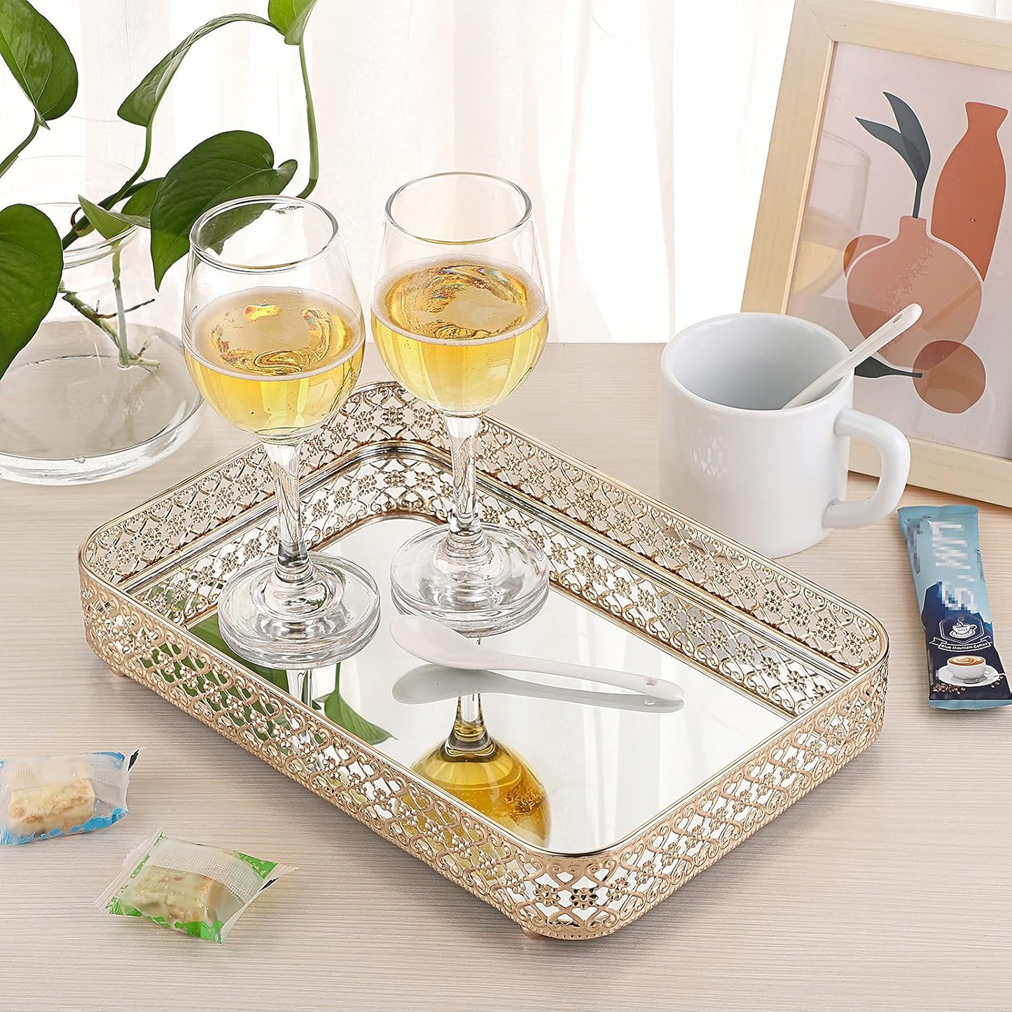 Glass & Metal Trinket Organizer for Dresser & / Gold / 11.8 x 7.9 x 2