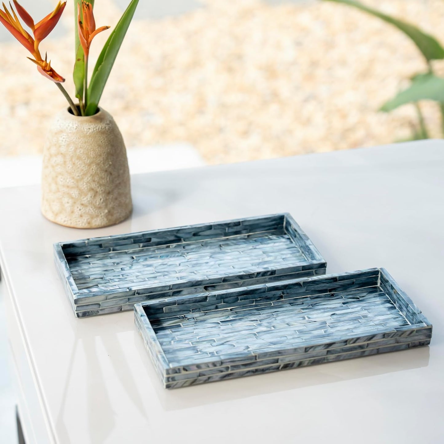 Mother of Pearl Tray / Blue / Set of 2