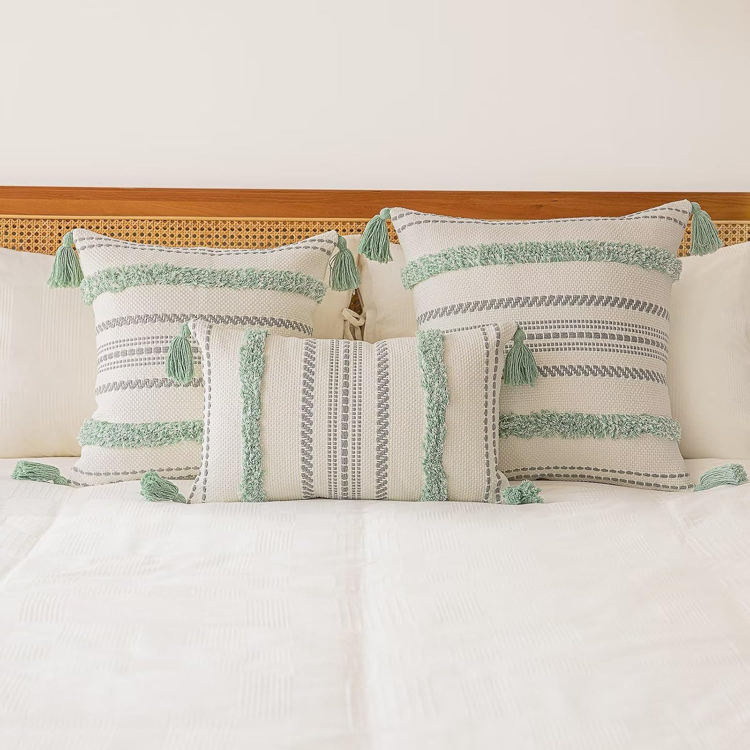 Boho Throw Pillow Covers Woven Tufted Farmhouse Pillows Cover / Light Green / 18 x 18 / Set of 2