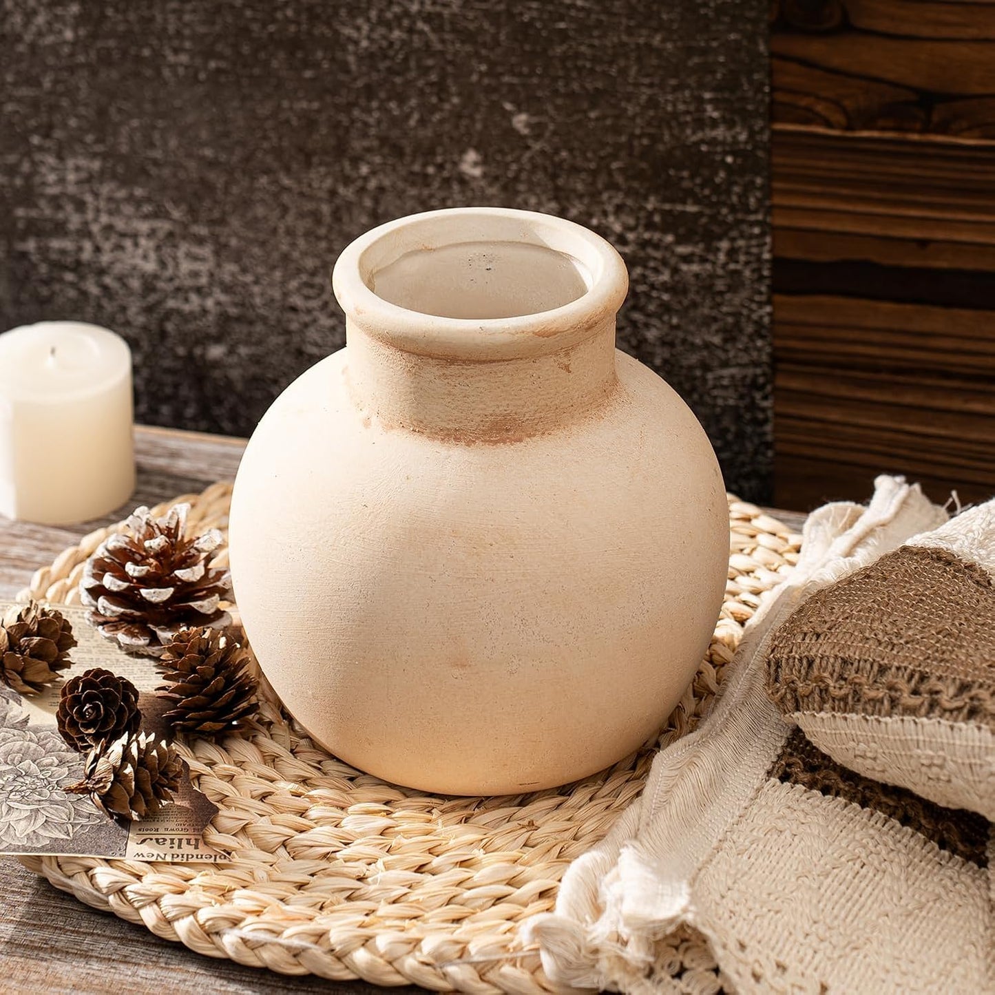 Rustic Farmhouse Vase / 102-rustic / White / 5.9 Inch