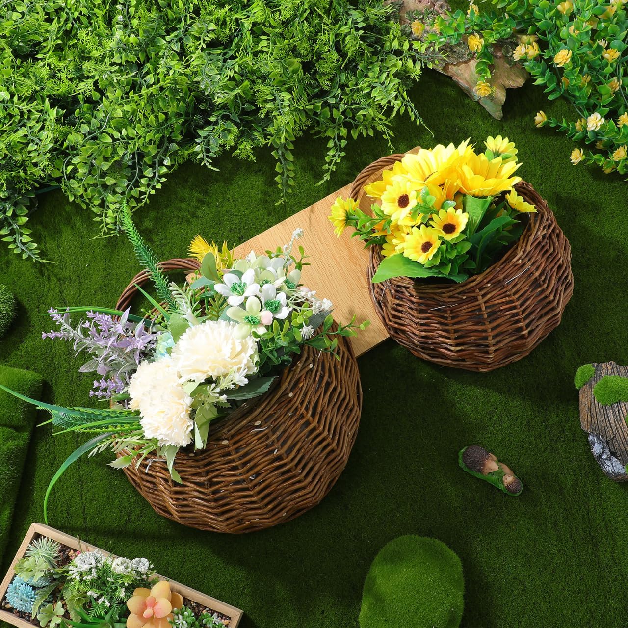 Wall Hanging Flower Pot Basket Rattan Wall-Mounted Flower Basket