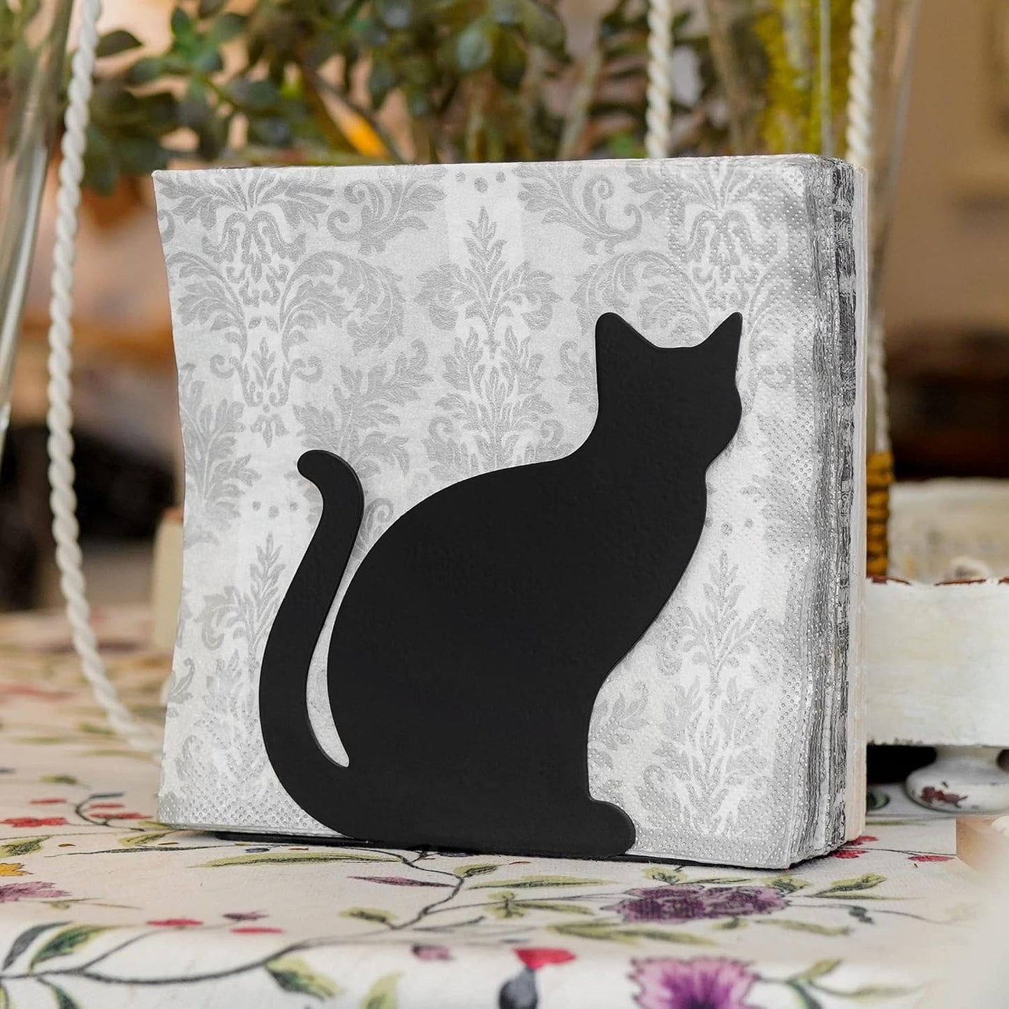 Iron Vertical Cat Napkin Holder / Sitting Cat