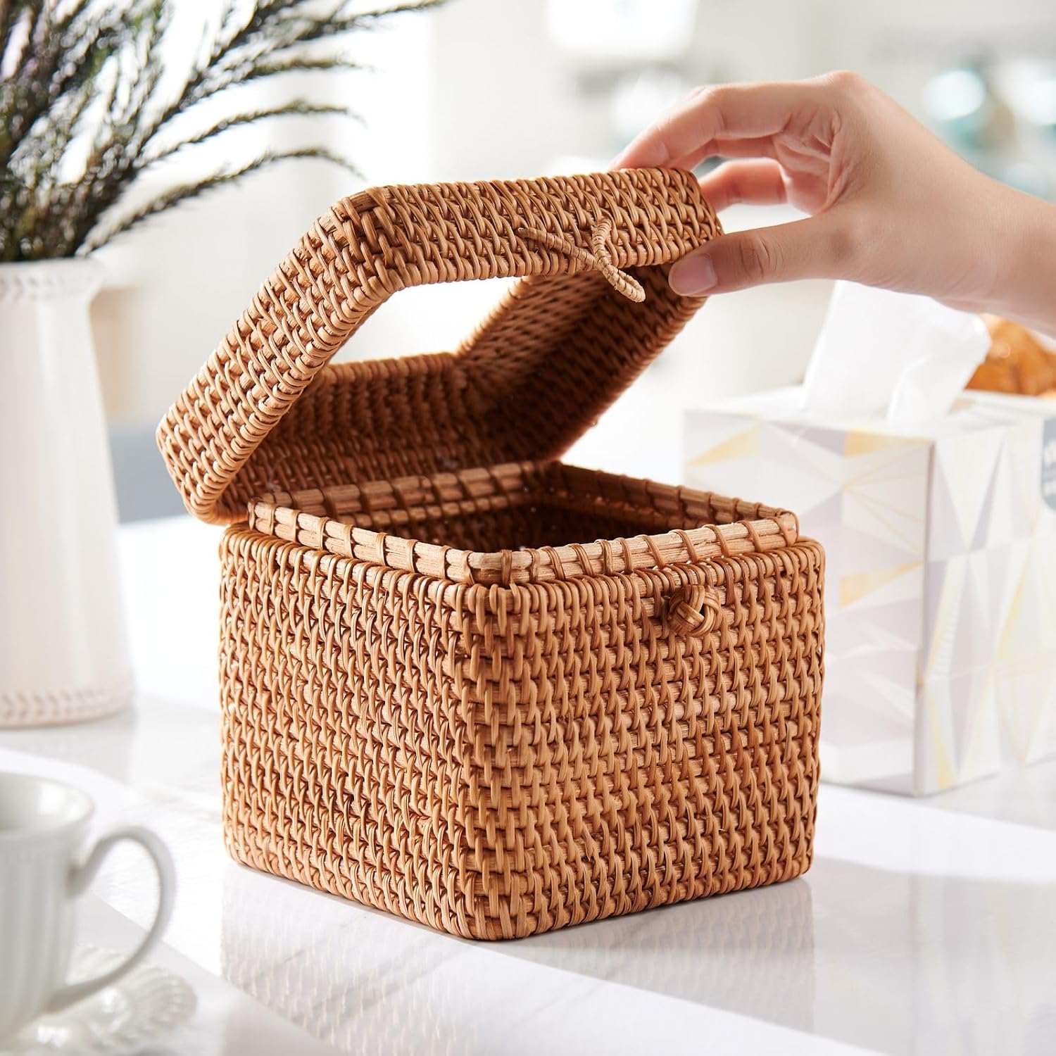 Rattan Square Tissue Box Cover / Natural / 5.7 x 5.7 x 5