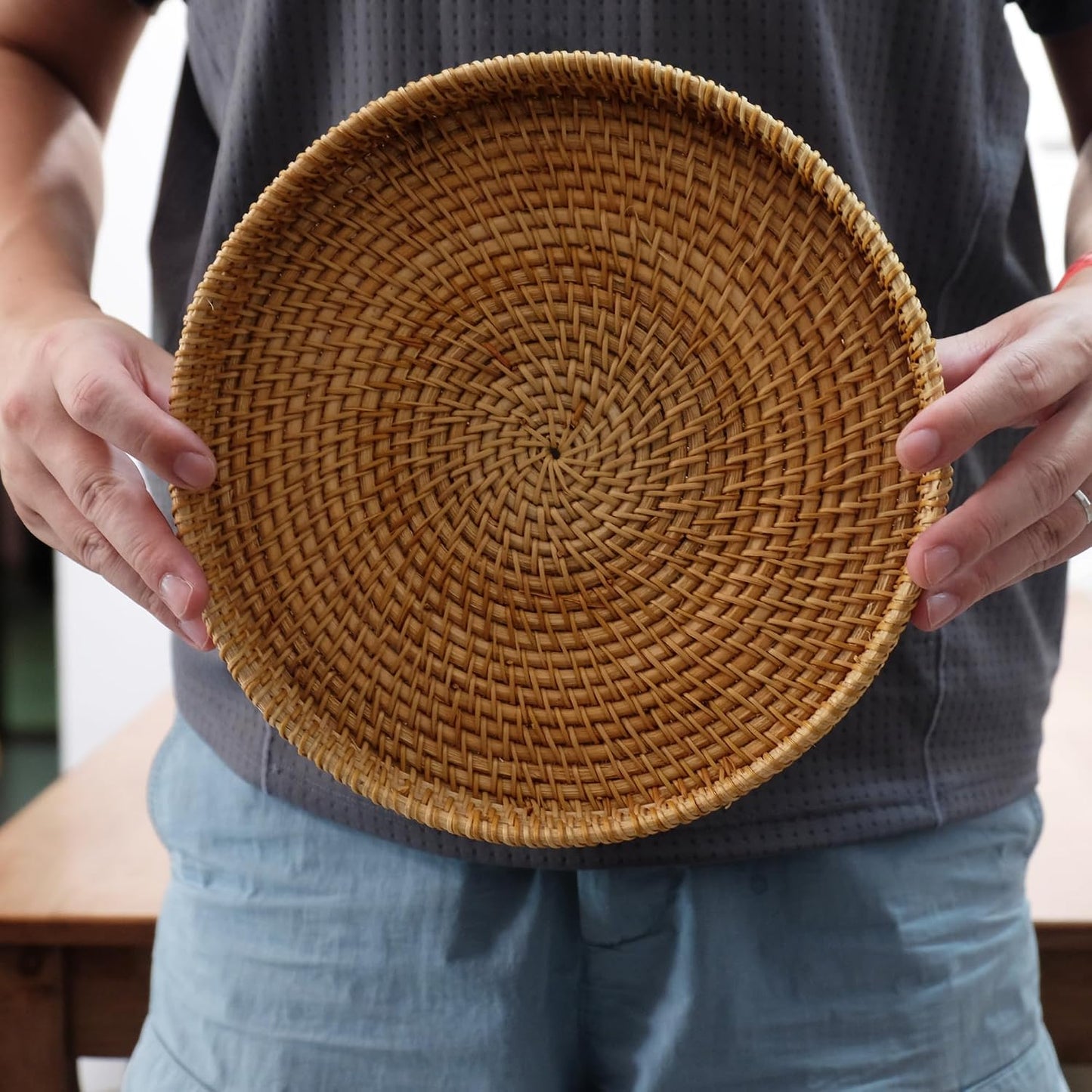 Hand Woven Rattan Serving Basket / 9.5 / 9.45 Inch