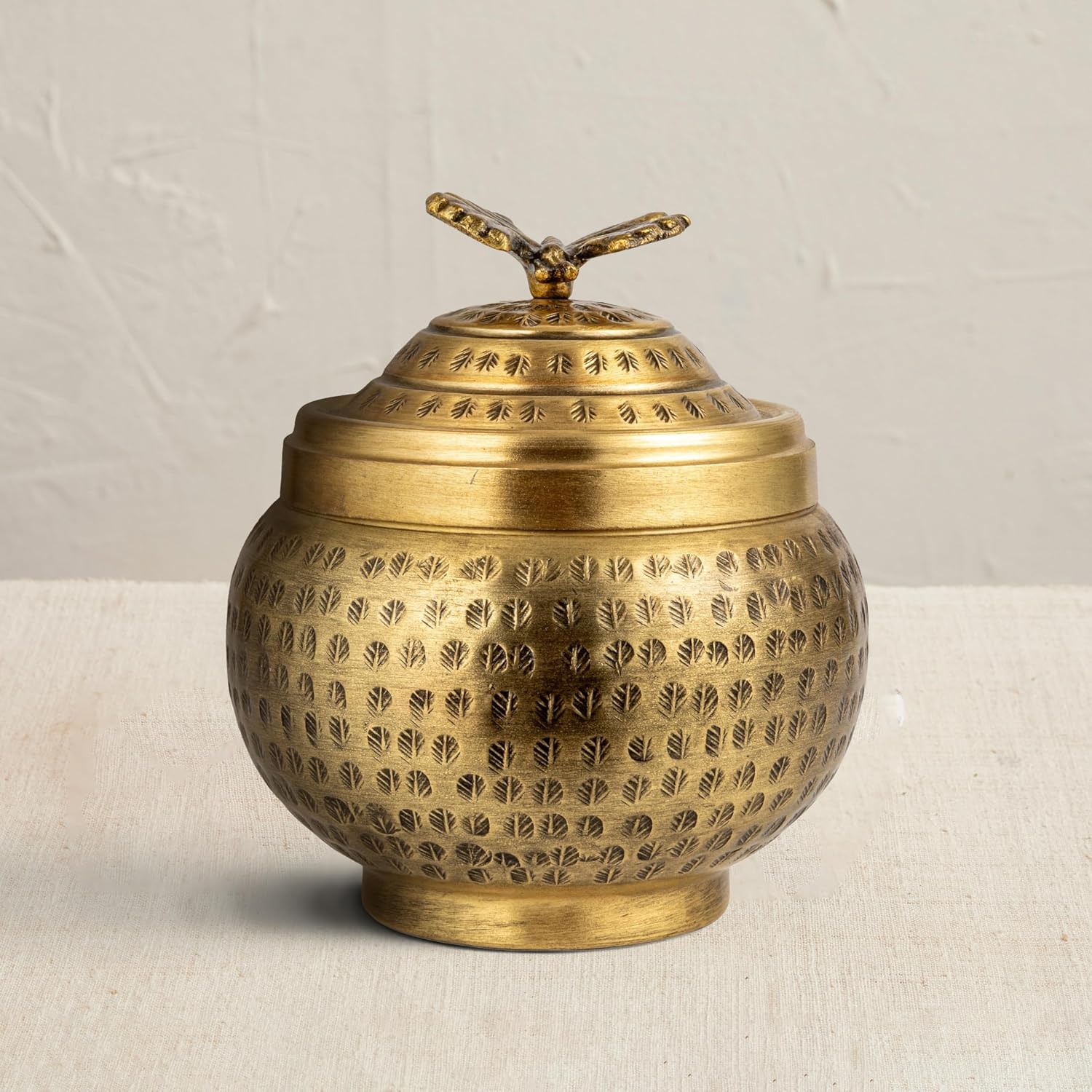Round Hammered Metal Container / Cottage