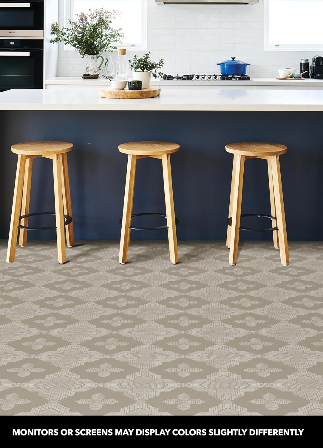 Sullivan Peel & Stick Floor / Petite / Tiles / Cream